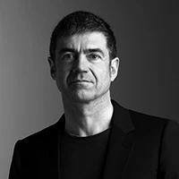 Michael Schneider