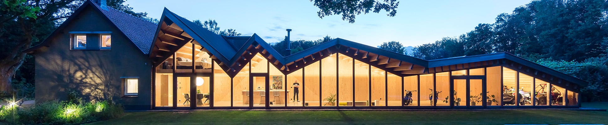 Découvrir l’univers du fabricant XfactorAgencies 