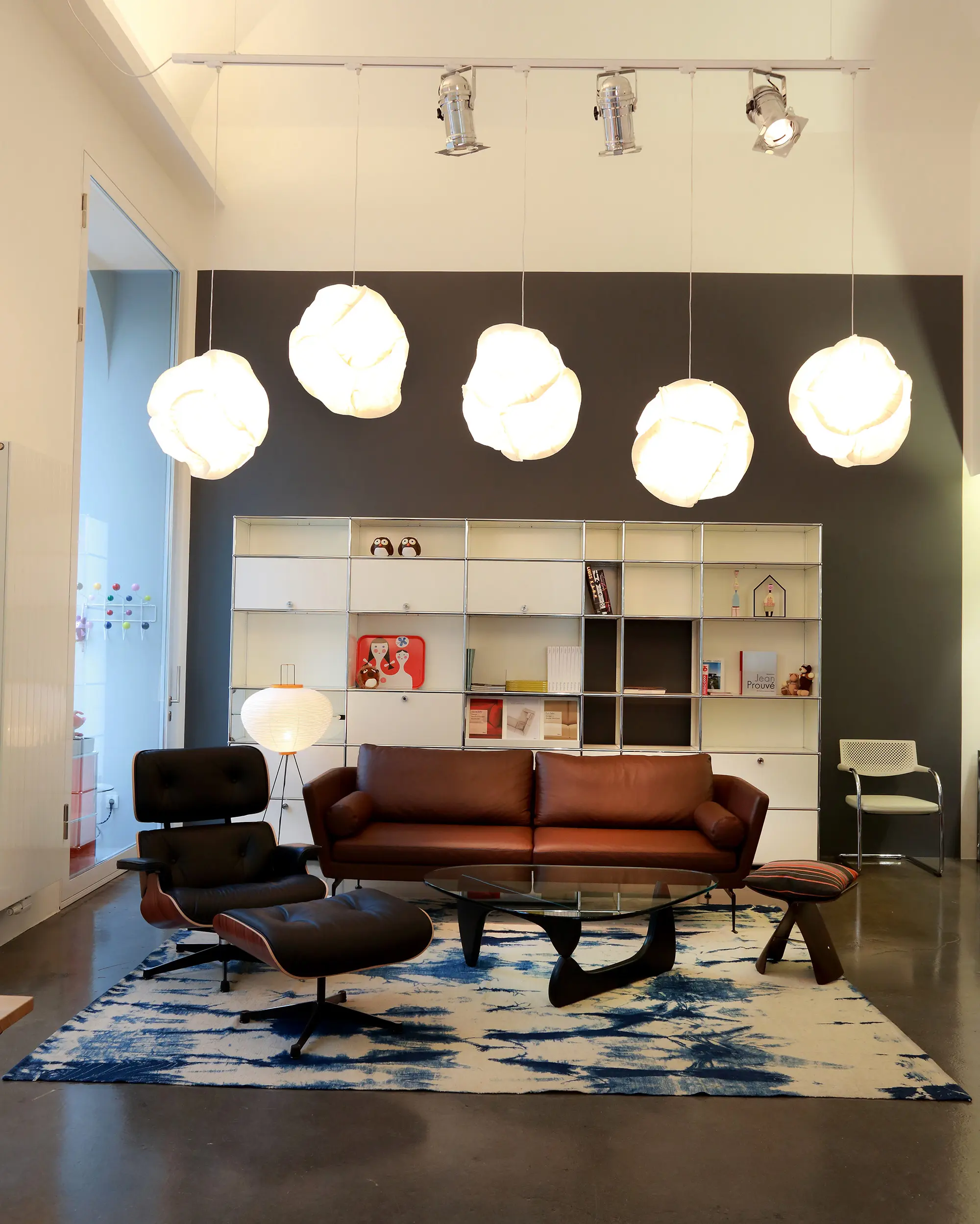 Gallery slide image