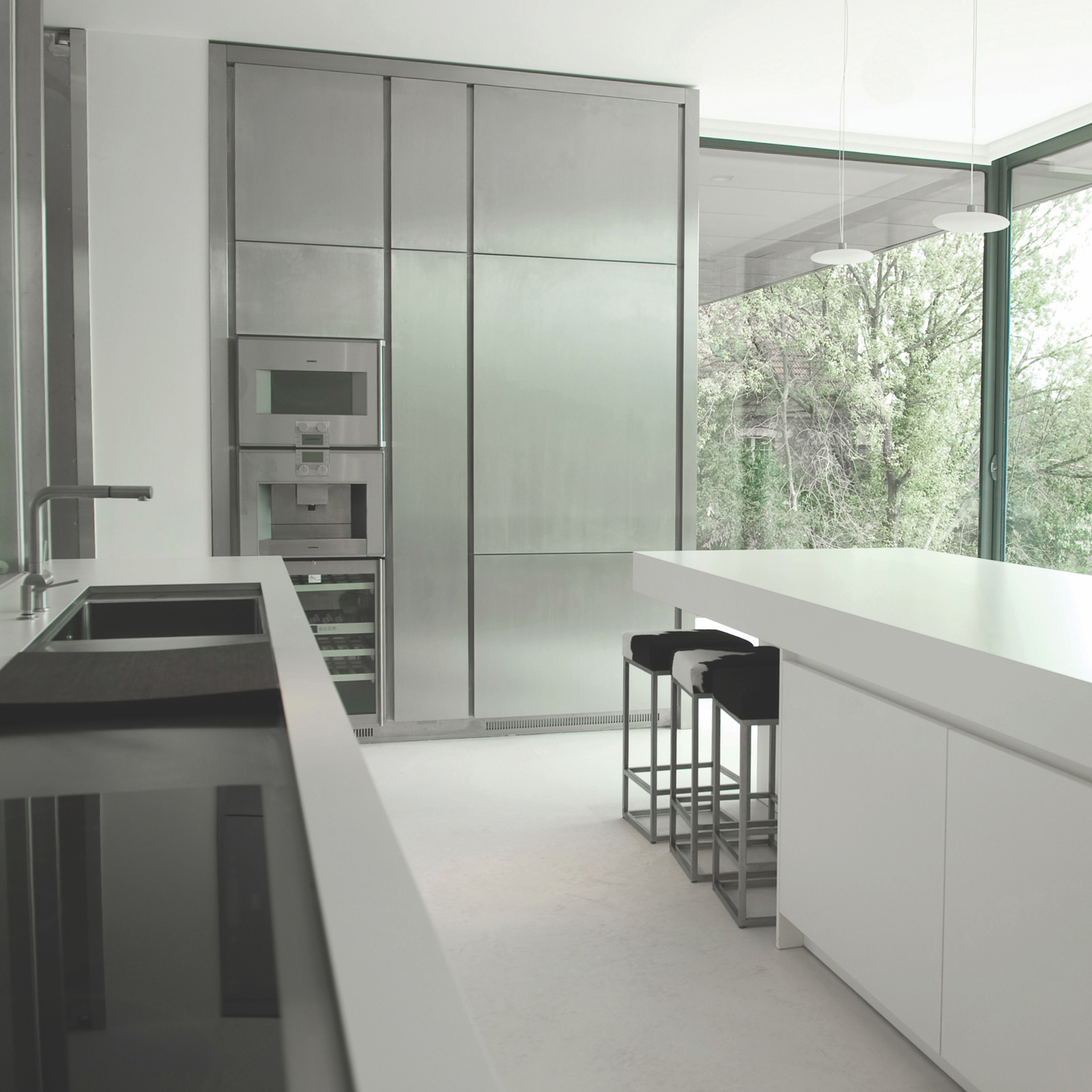 Produkt Igloo Prog. 015 Stratocolor white des Herstellers STRATO anzeigen