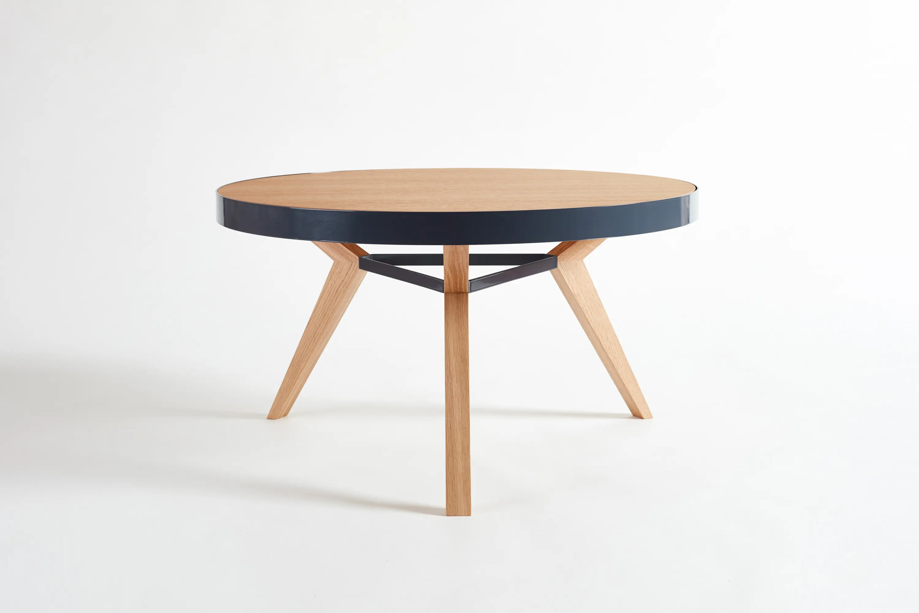 NEUVONFRISCH - Spot – coffee table