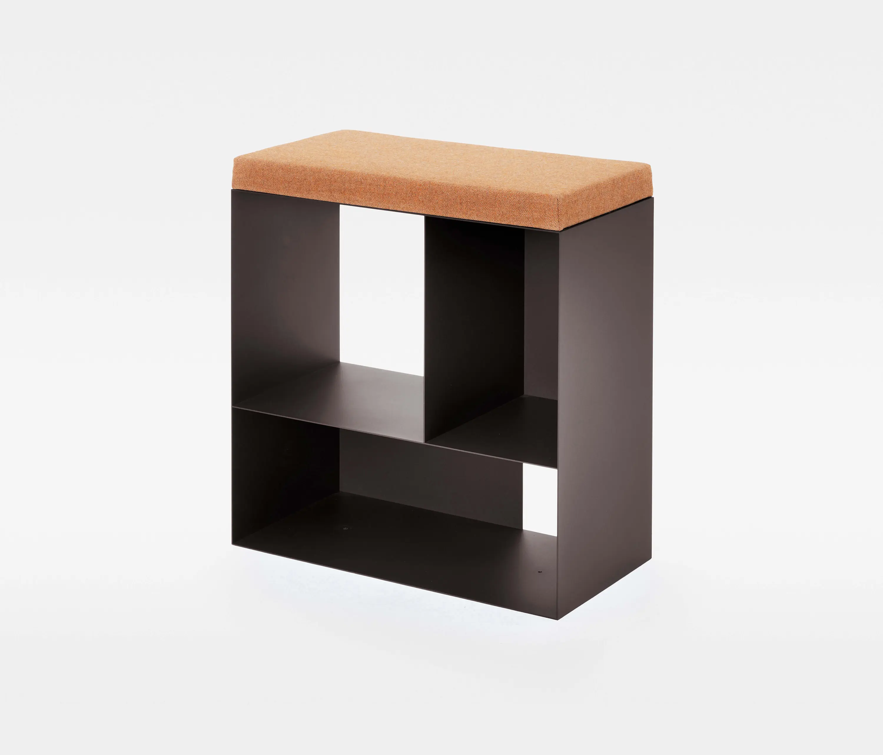 Mara - B302 Bench