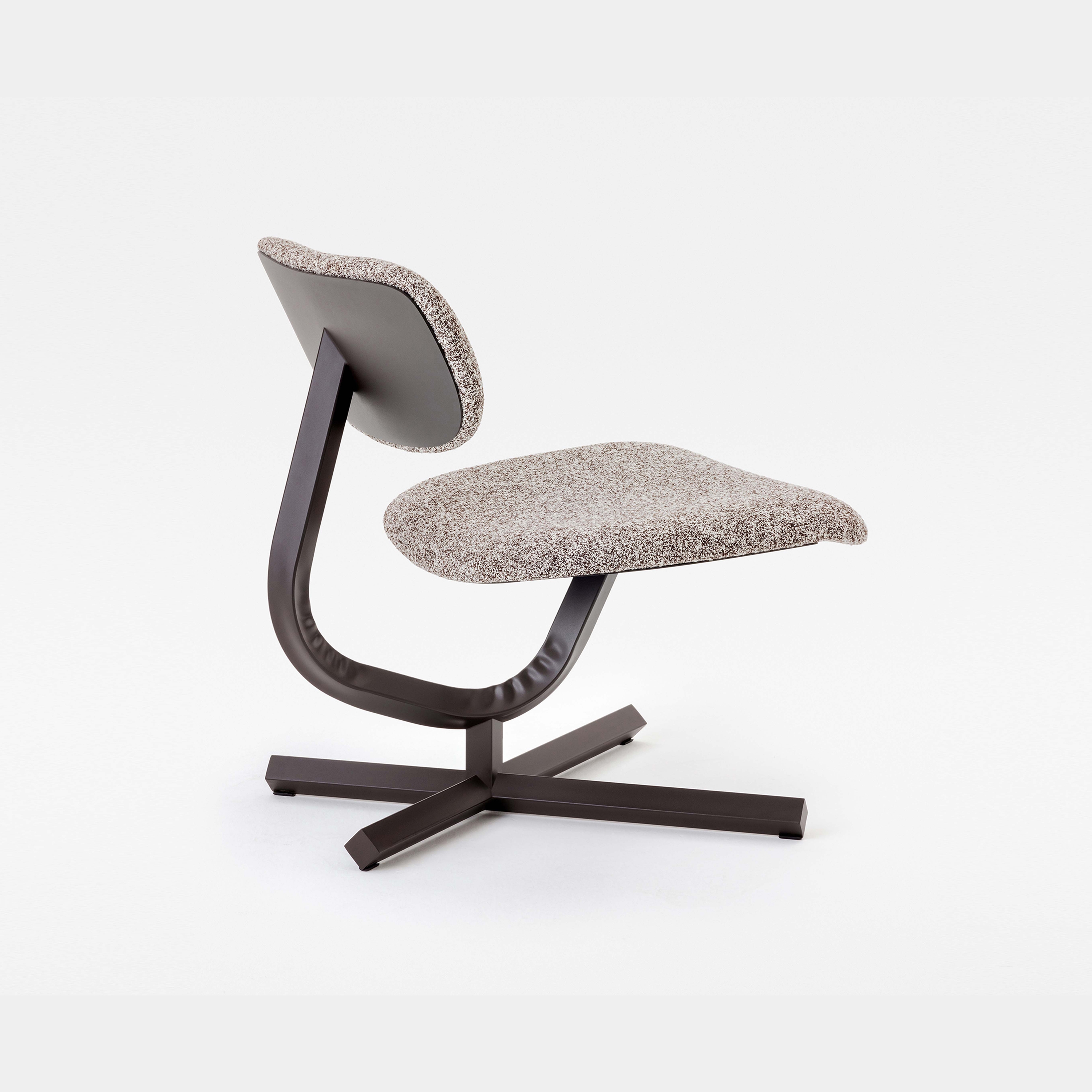Typo Lounge Chair 9400I