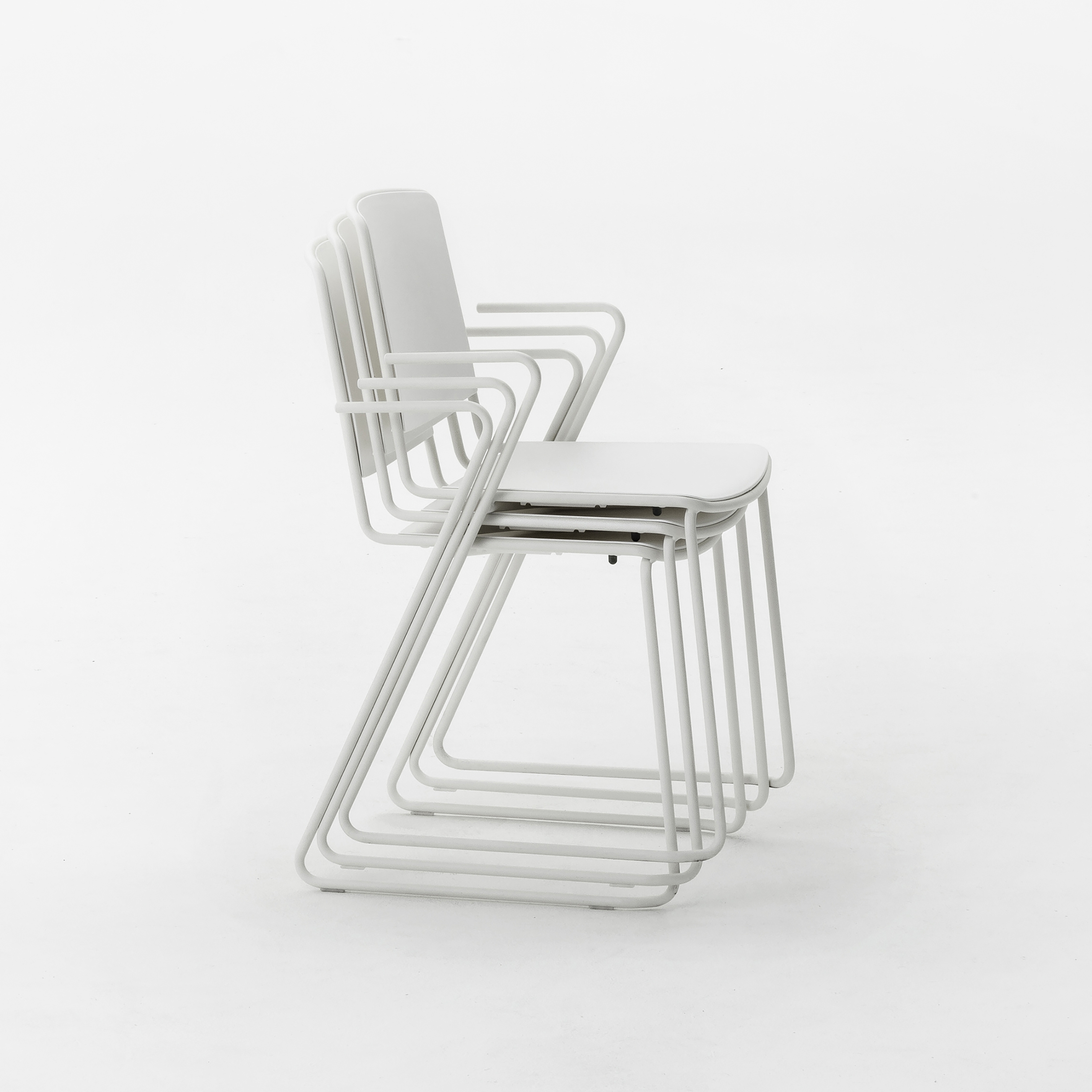 Vea sled armchair 5150