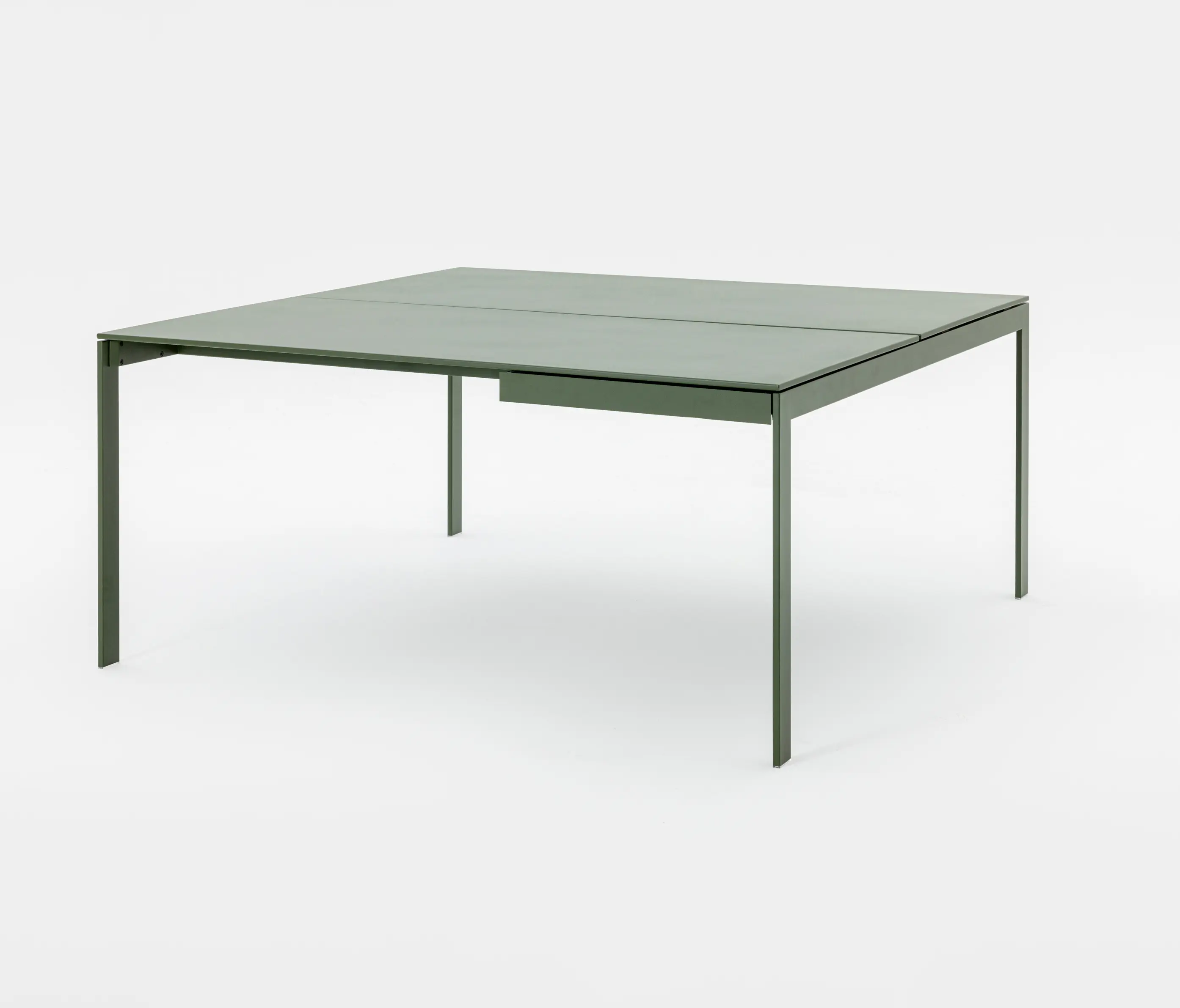 Mara - Foil Bench 211