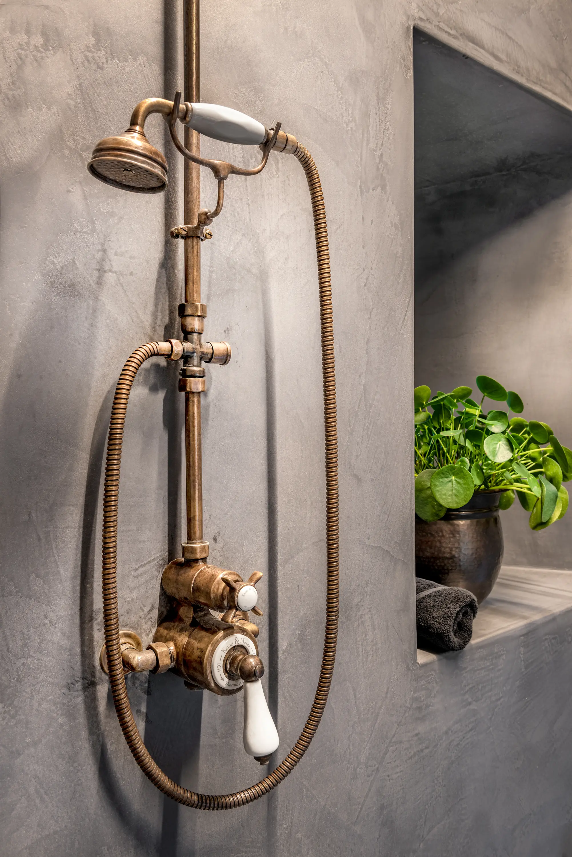 Kenny & Mason - Manual shower mixer with handset on sliding rail