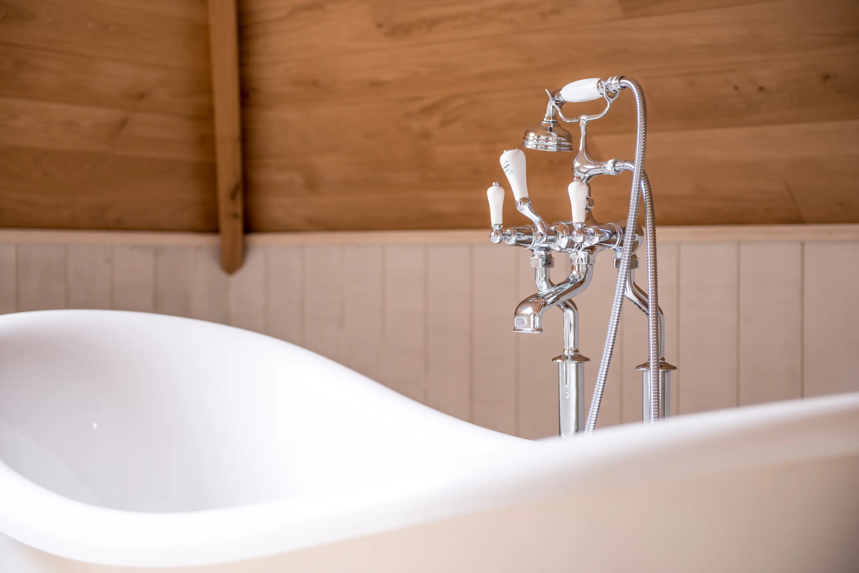 Kenny & Mason - Monoblock basin mixer