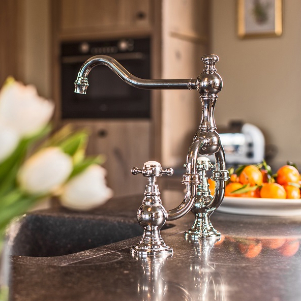 Mostrar el producto Kitchen bridge mixer del fabricante Kenny & Mason