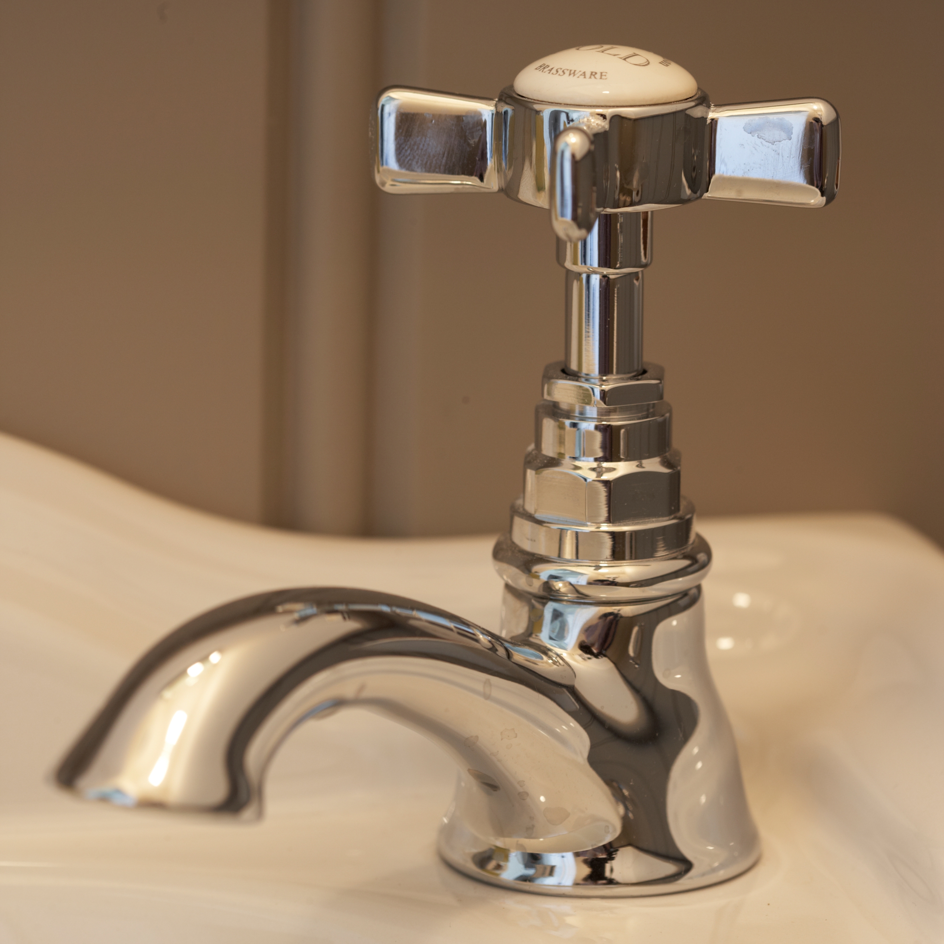 Mostrar el producto Basin tap (set) 1/2” del fabricante Kenny & Mason