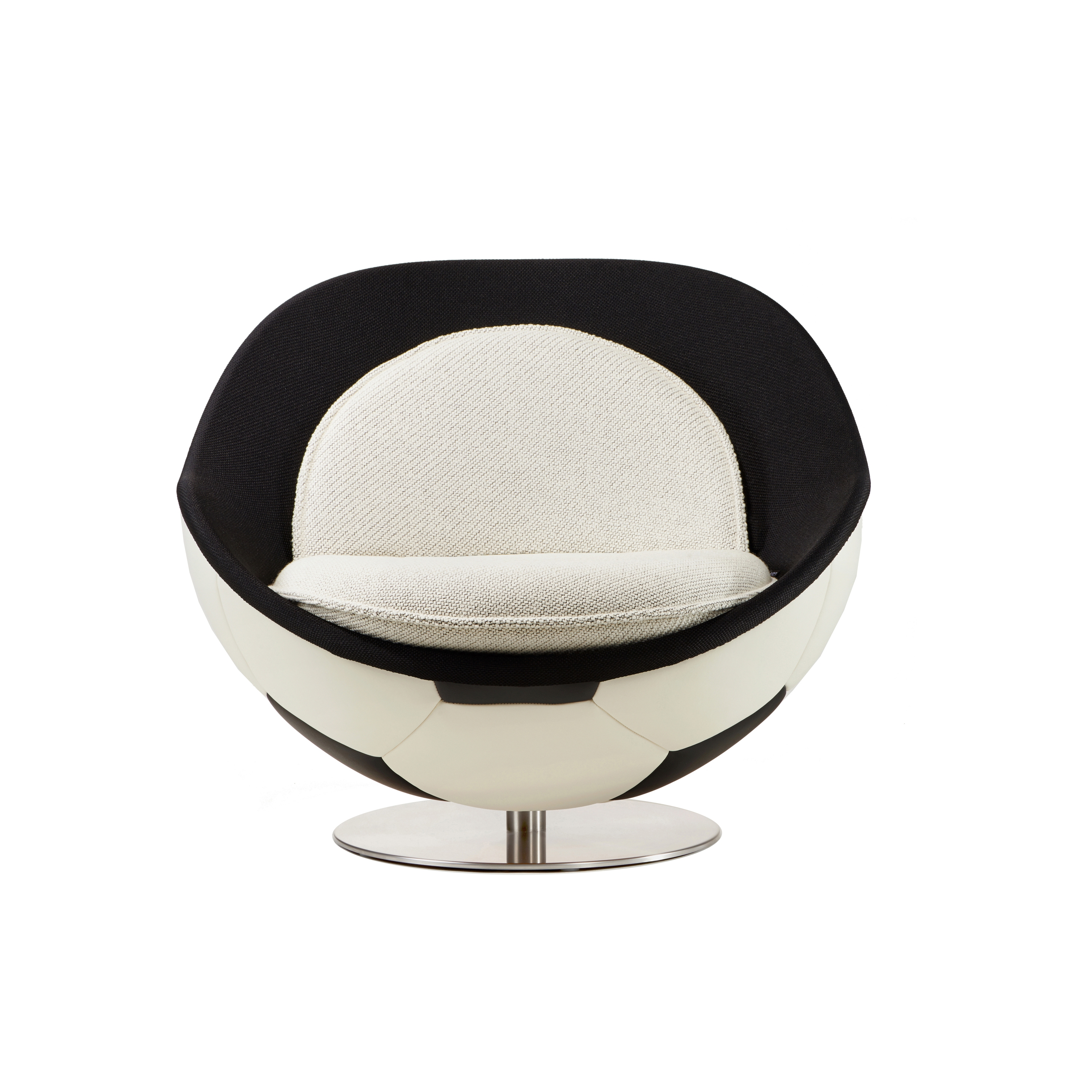 Afficher le produit lillus hattrick | soccer lounge chair du fabricant lento