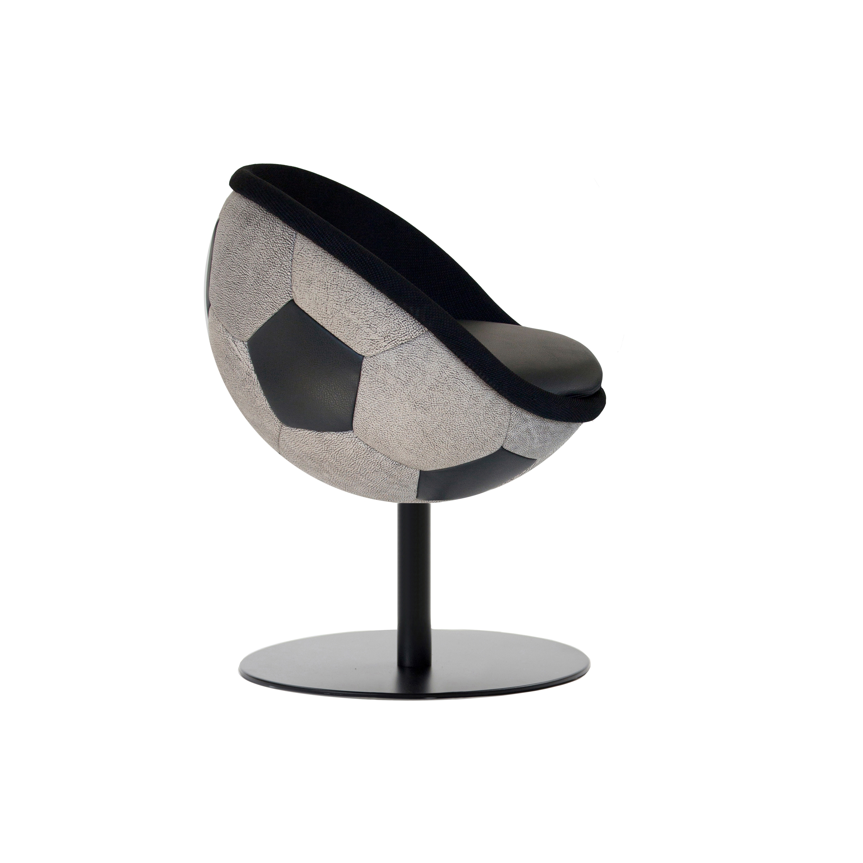 Mostra il prodotto lillus hattrick | soccer dinner chair / cocktail chair del produttore lento