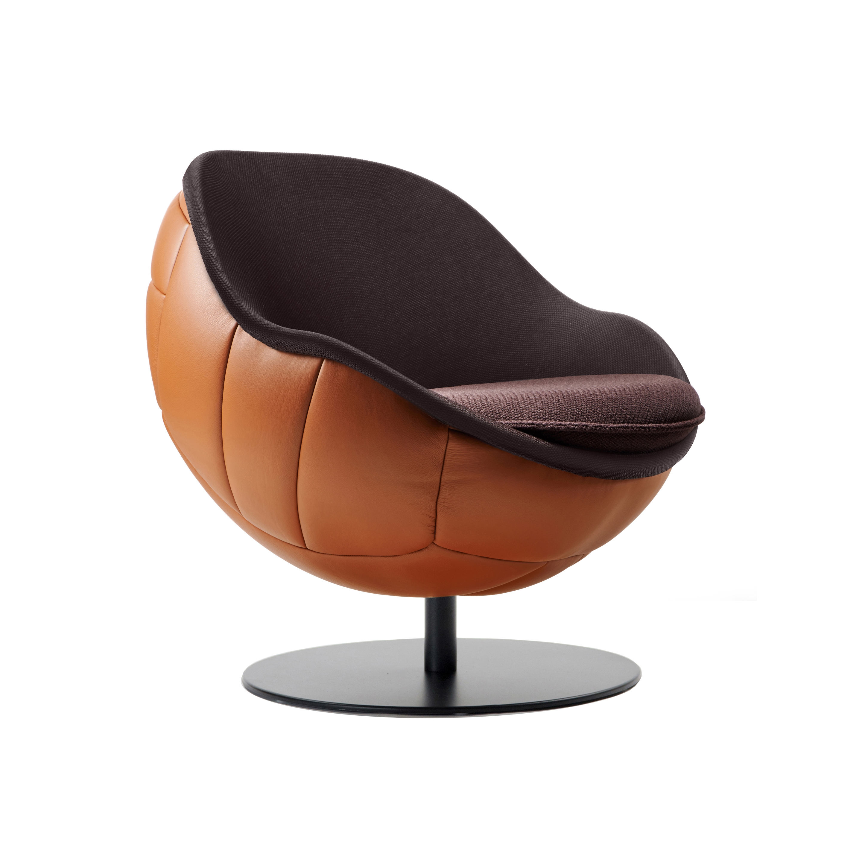 Afficher le produit lillus wembley | soccer lounge chair / dinner chair du fabricant lento