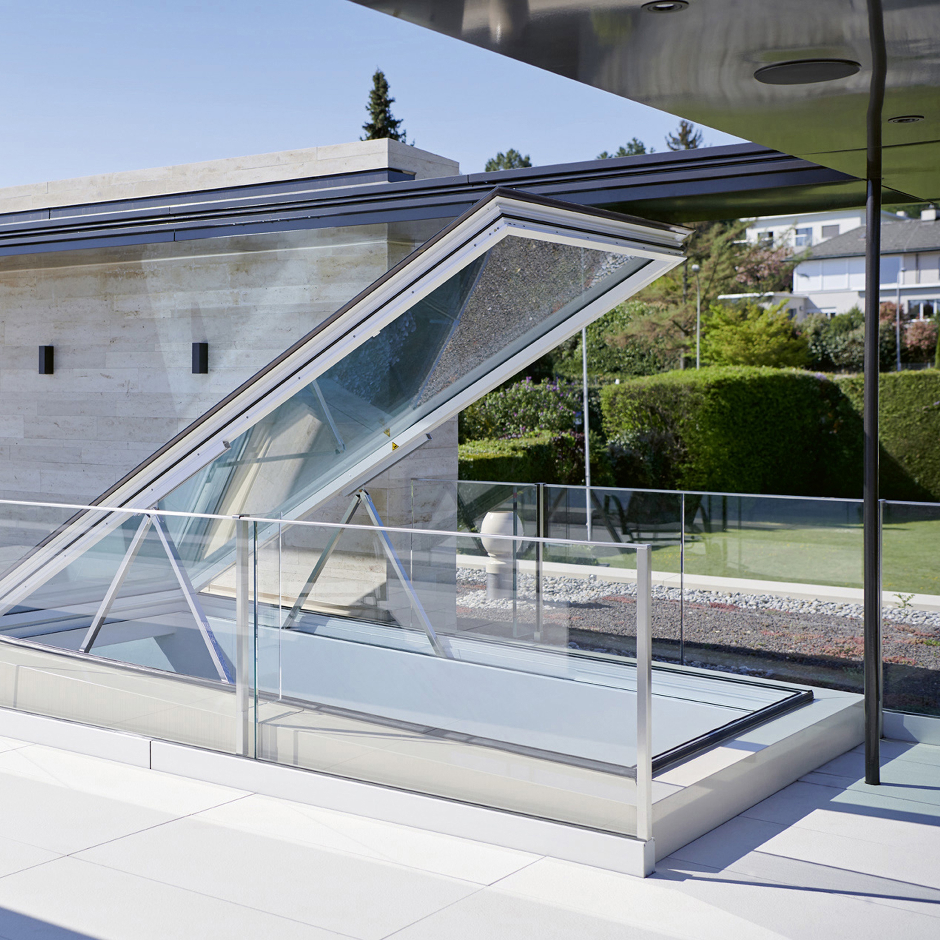 Vertoon produk Roof Exit | s: 211E DA van vervaardiger s: stebler