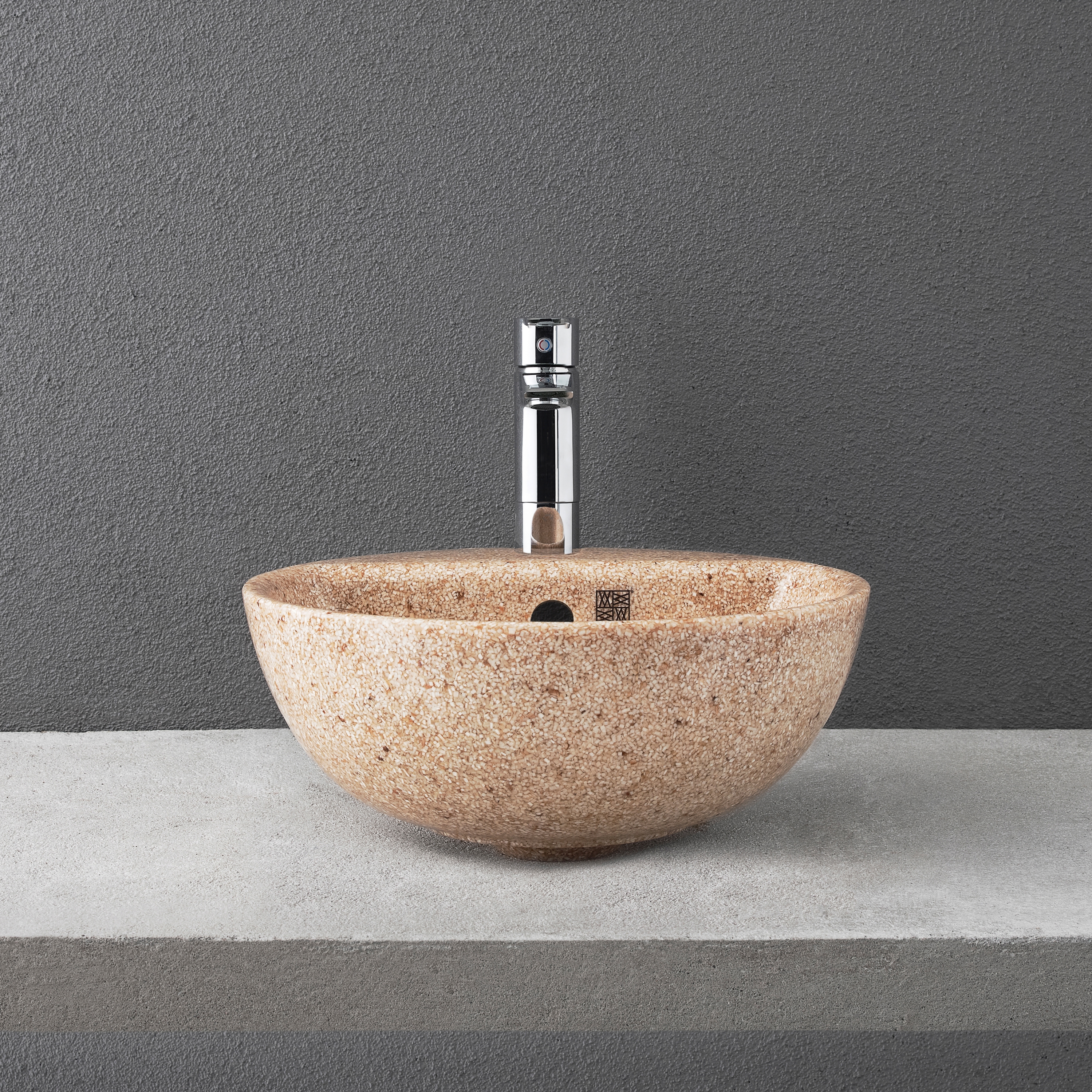 Mostrar el producto Soft 40 with faucet place del fabricante Woodio