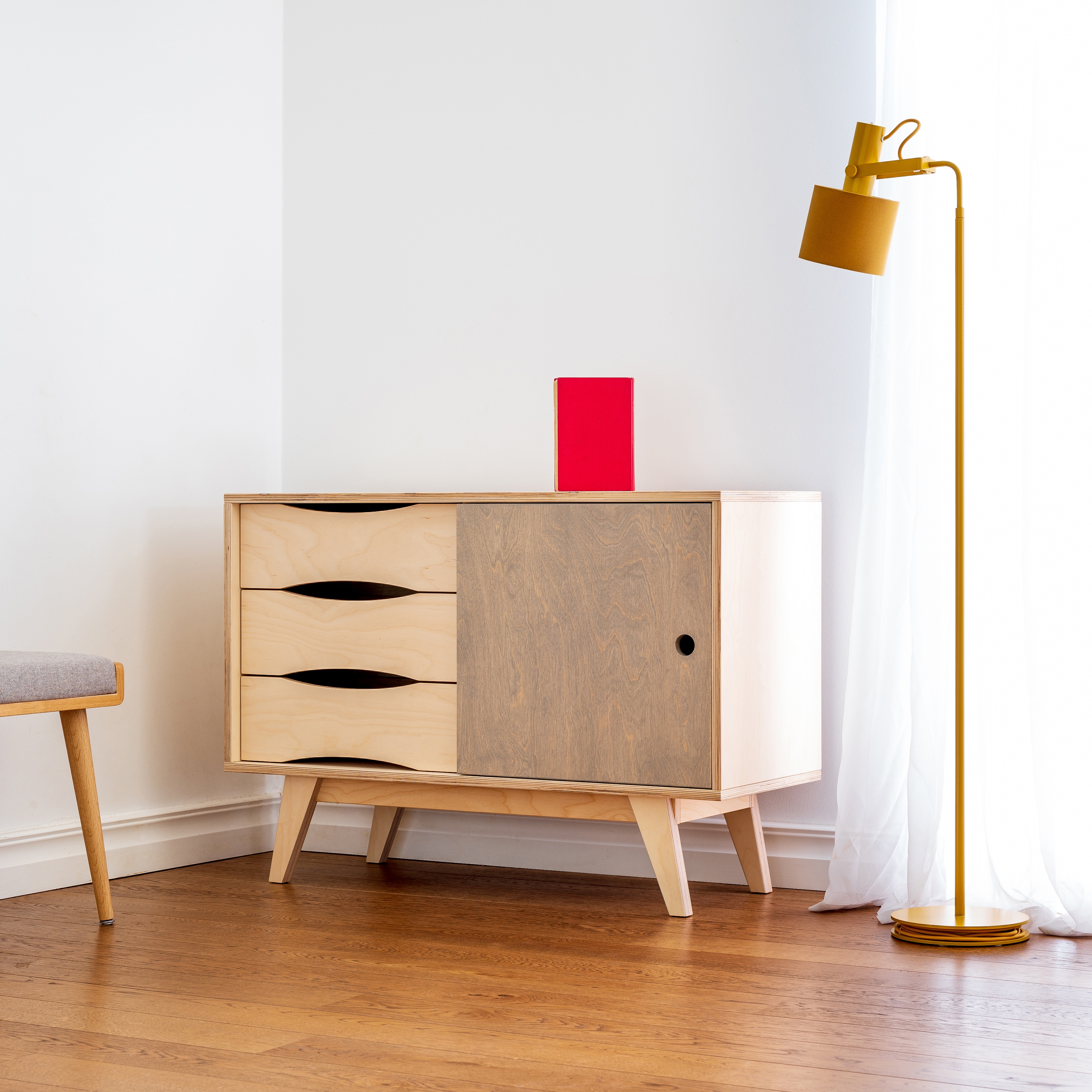 Produkt Anrichte SoSixties 1 Tür des Herstellers Radis Furniture anzeigen