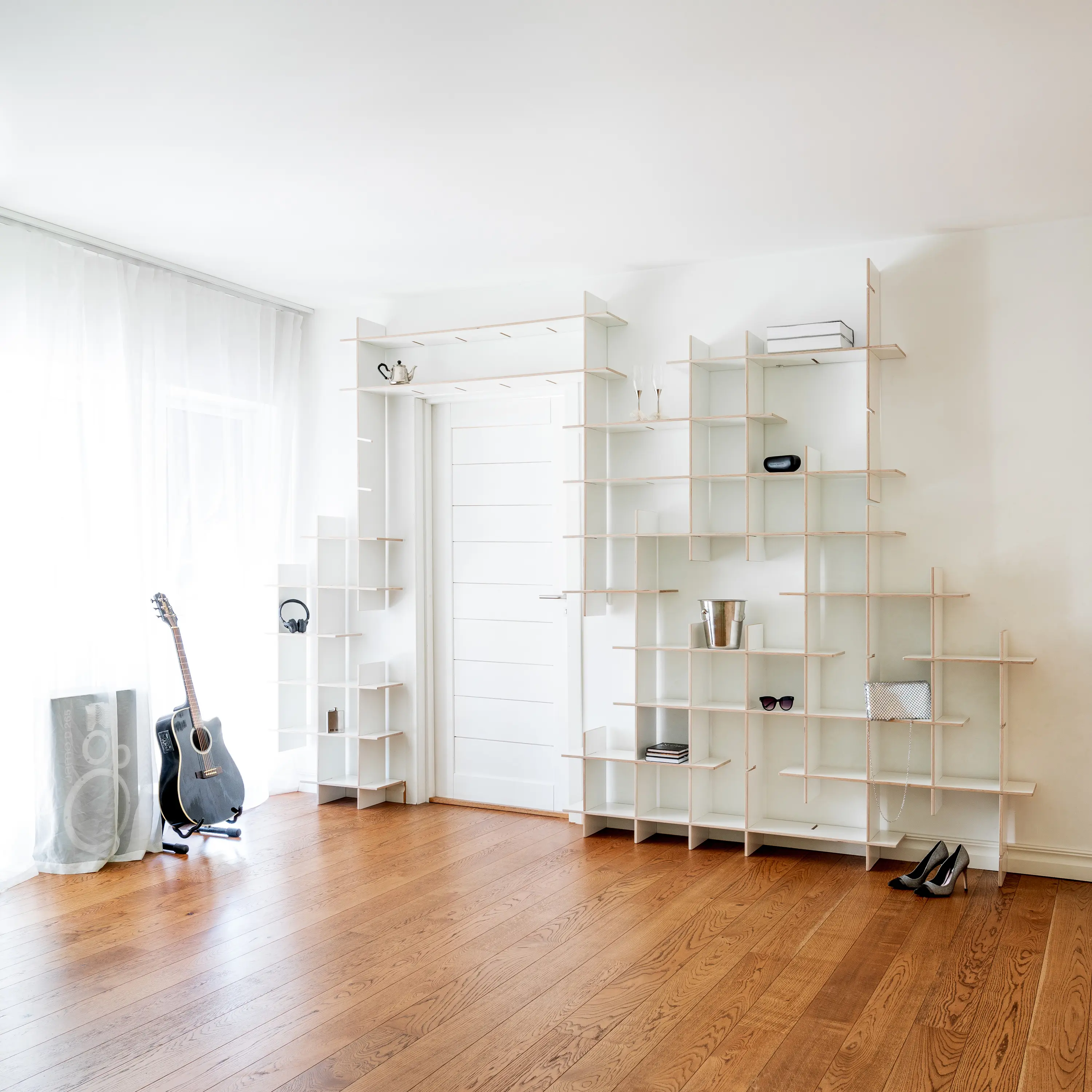 Radis Furniture - Shelf Criss-Cross large