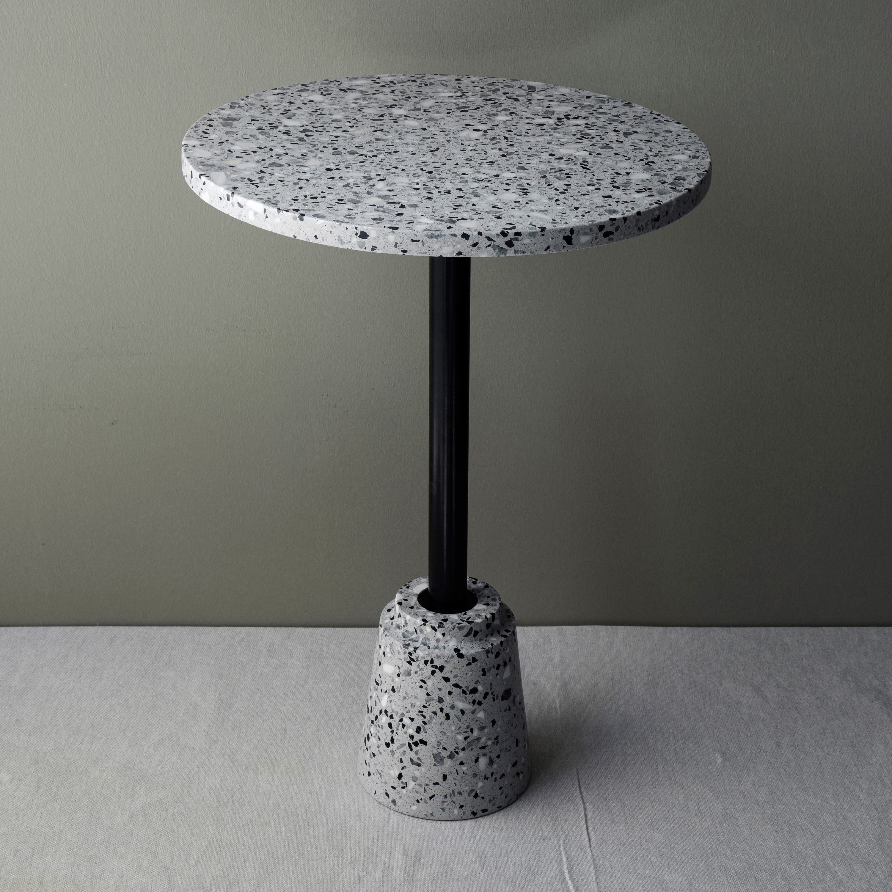 Conic GBW Coffee Table