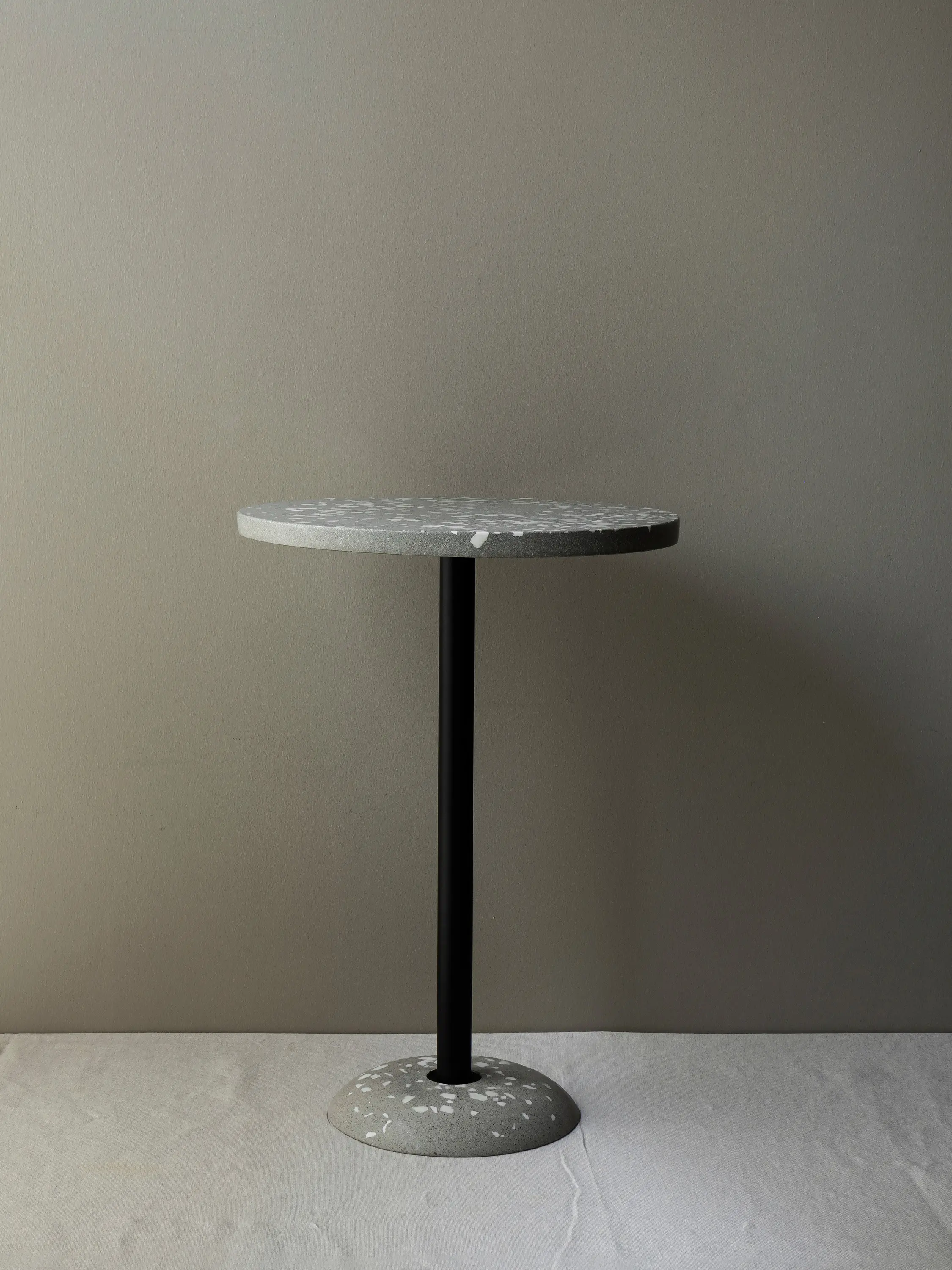 Karoistanbul - White & Gray Coffee Table