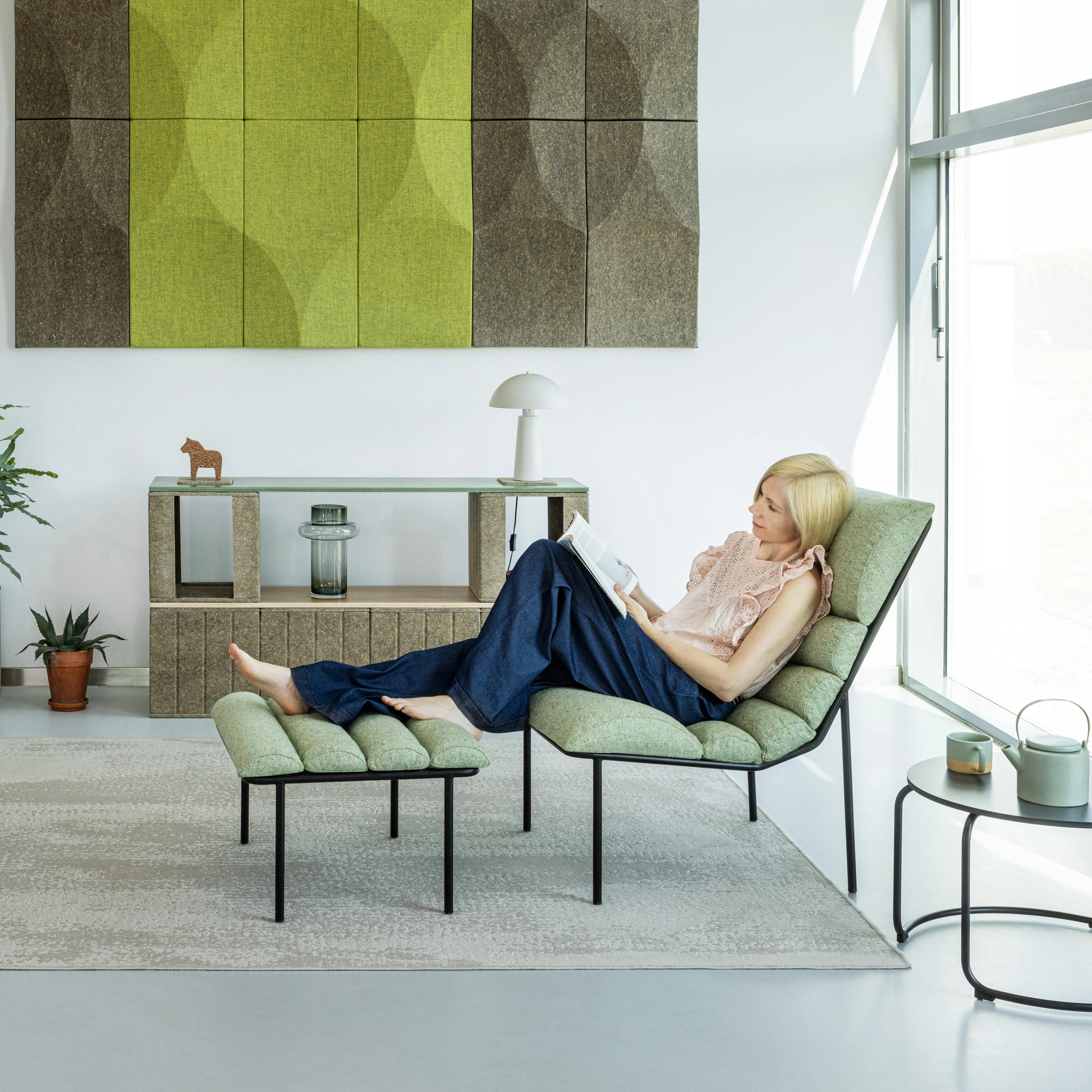CHAIRS AND SOFT SEATING