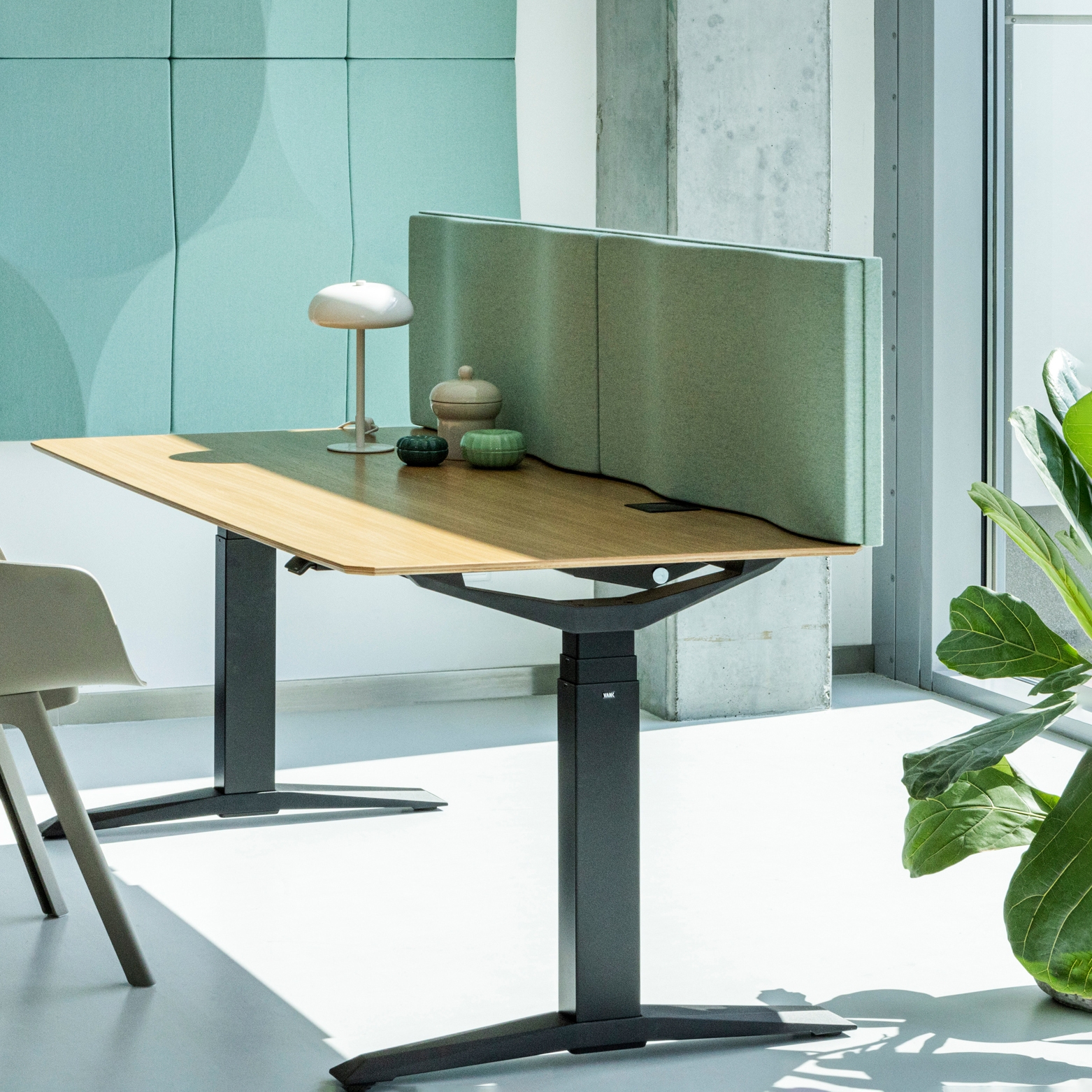 Display product WAVE desk panel from manufacturer VANK