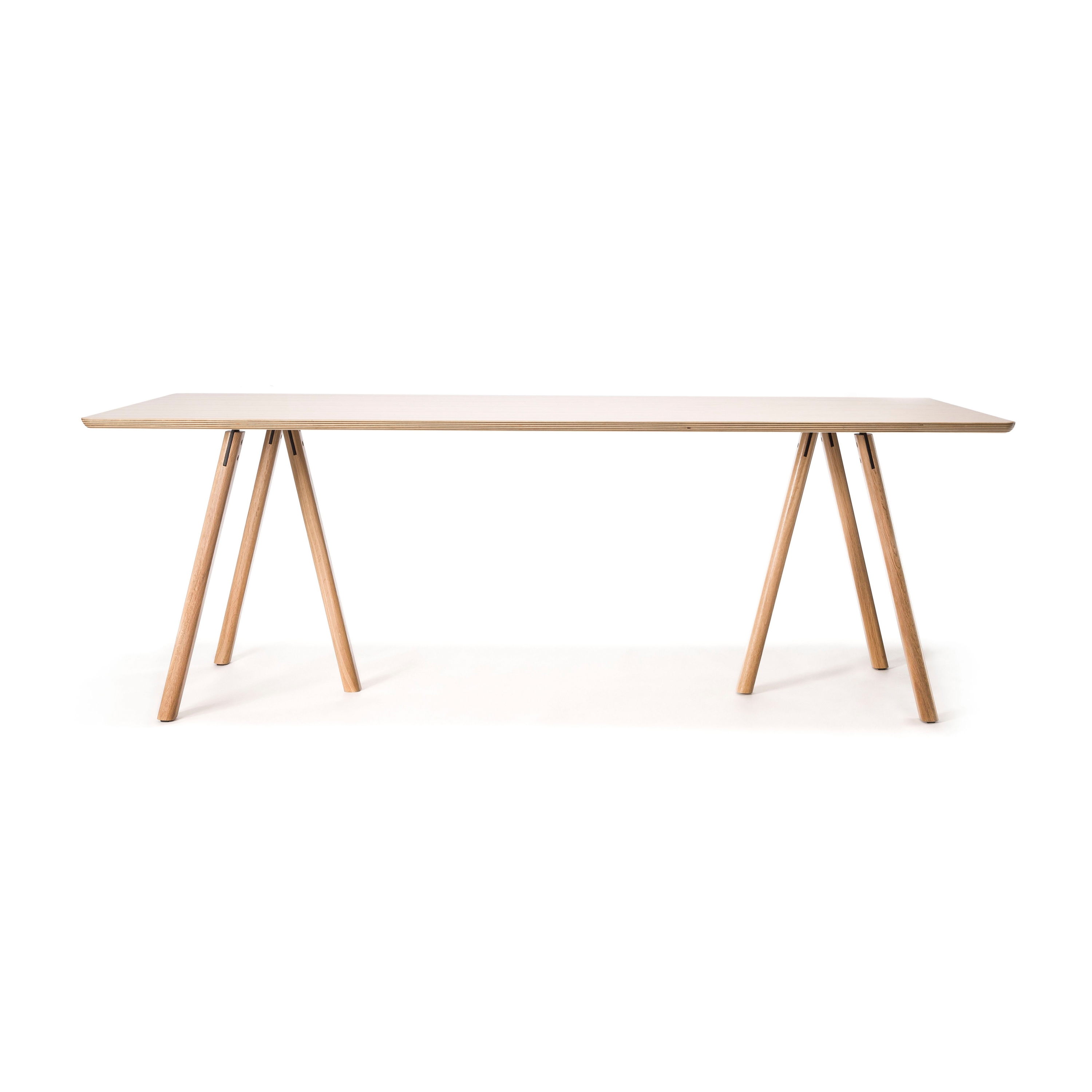 Mostra il prodotto Trestle Table del produttore Feelgood Designs