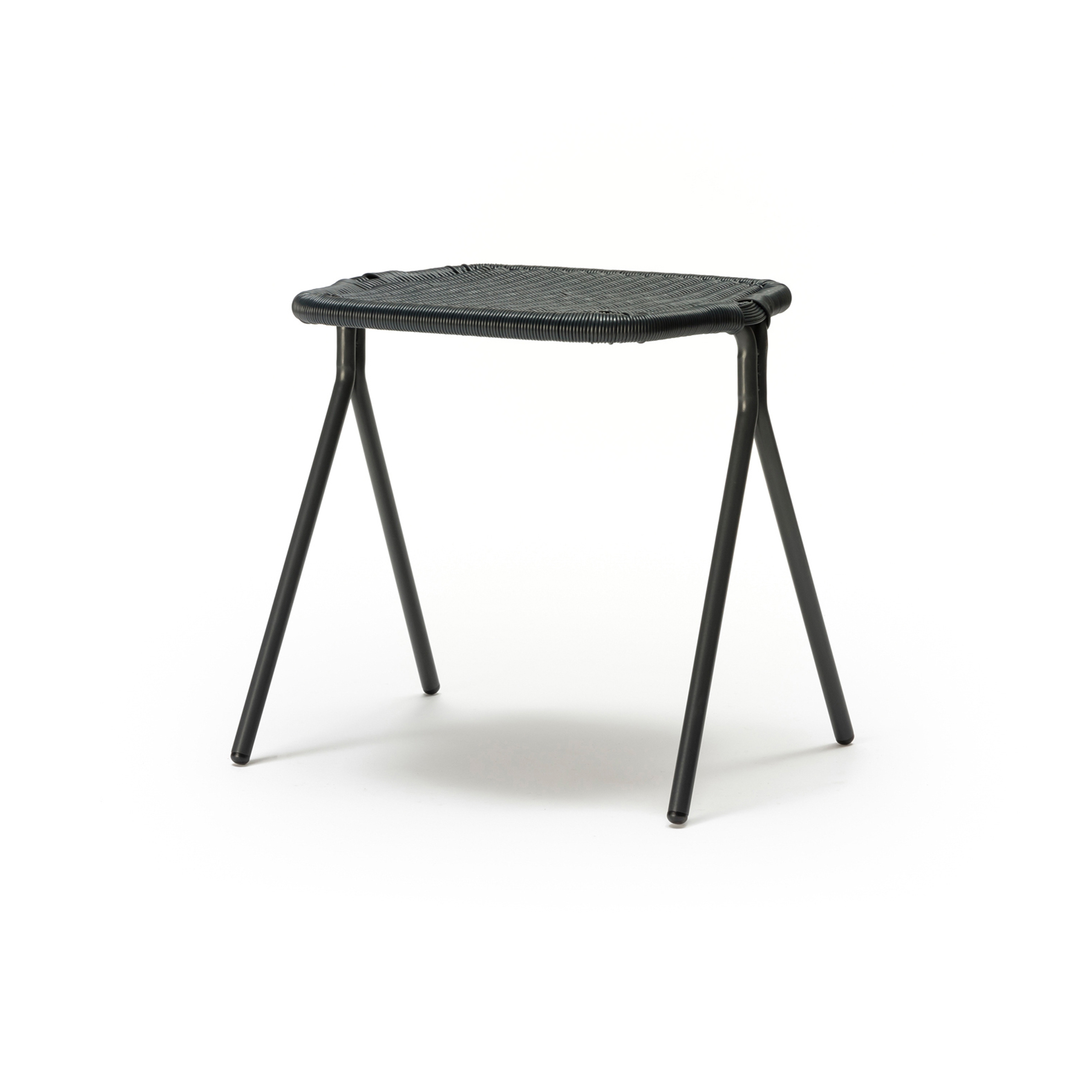 Display product Kakī low stool from manufacturer Feelgood Designs