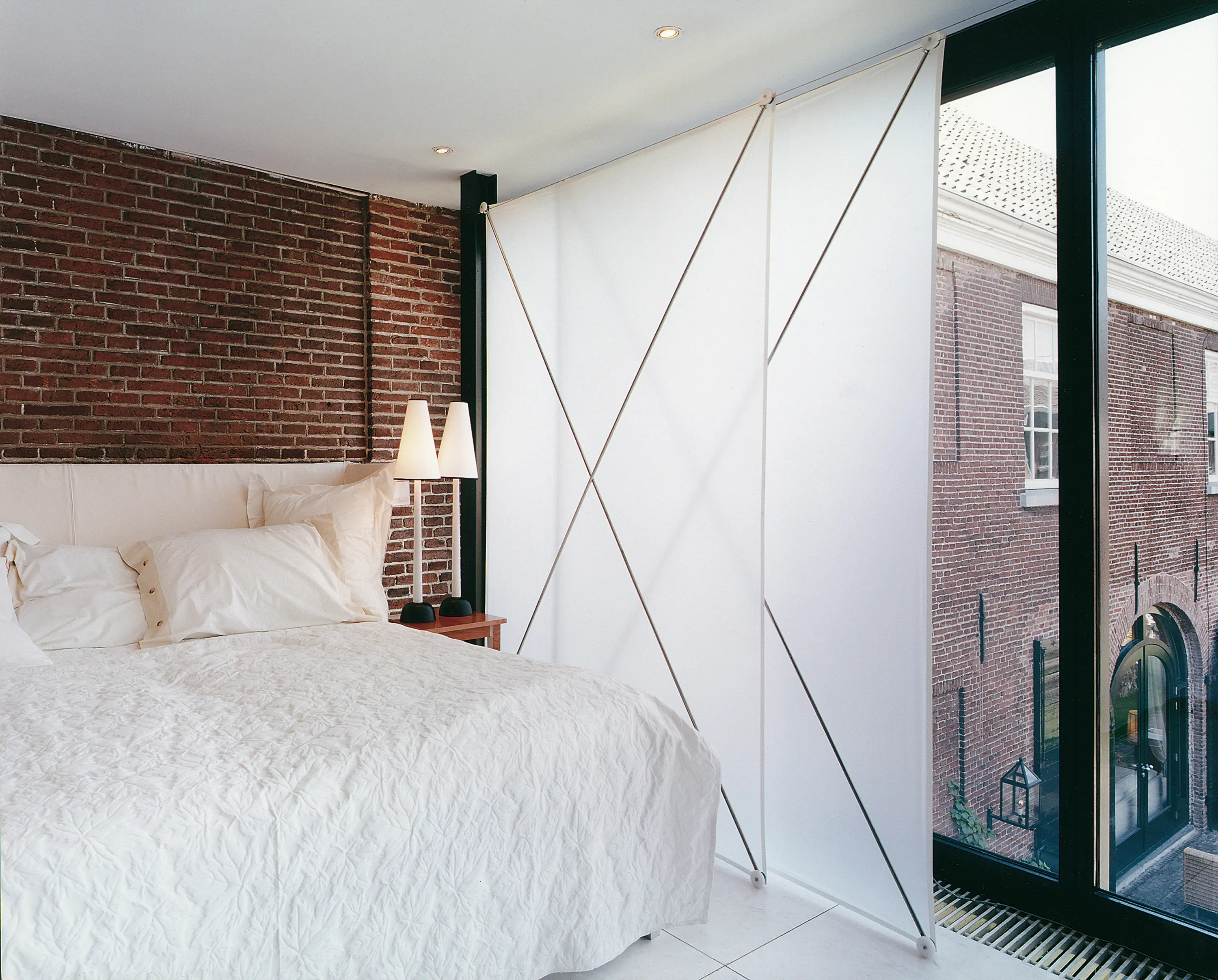 X IN BALANCE - X IN BALANCE_SLIDING