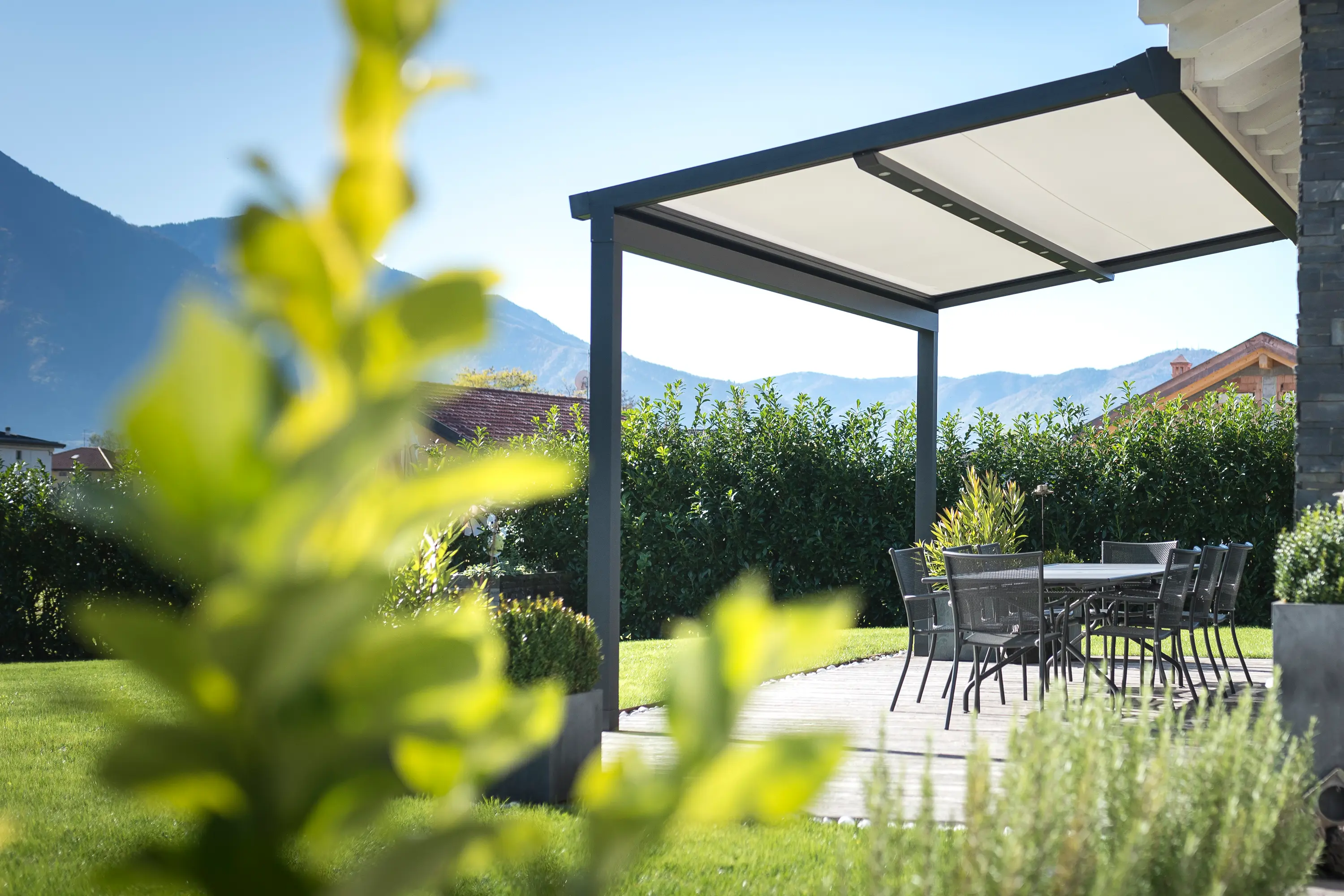 KE Outdoor Design - GENNIUS | XTESA PLAIN