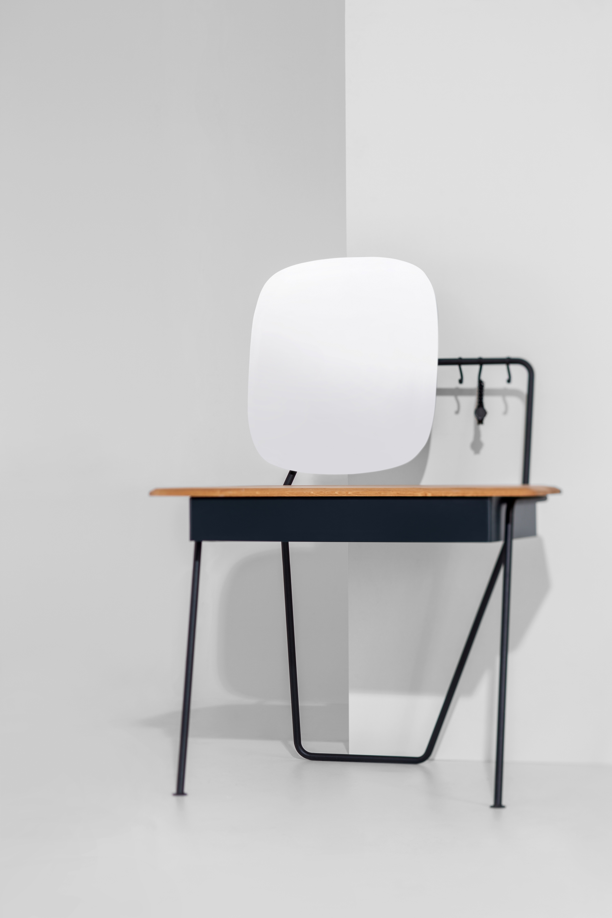 Display product Kier dressing table from manufacturer Nunc