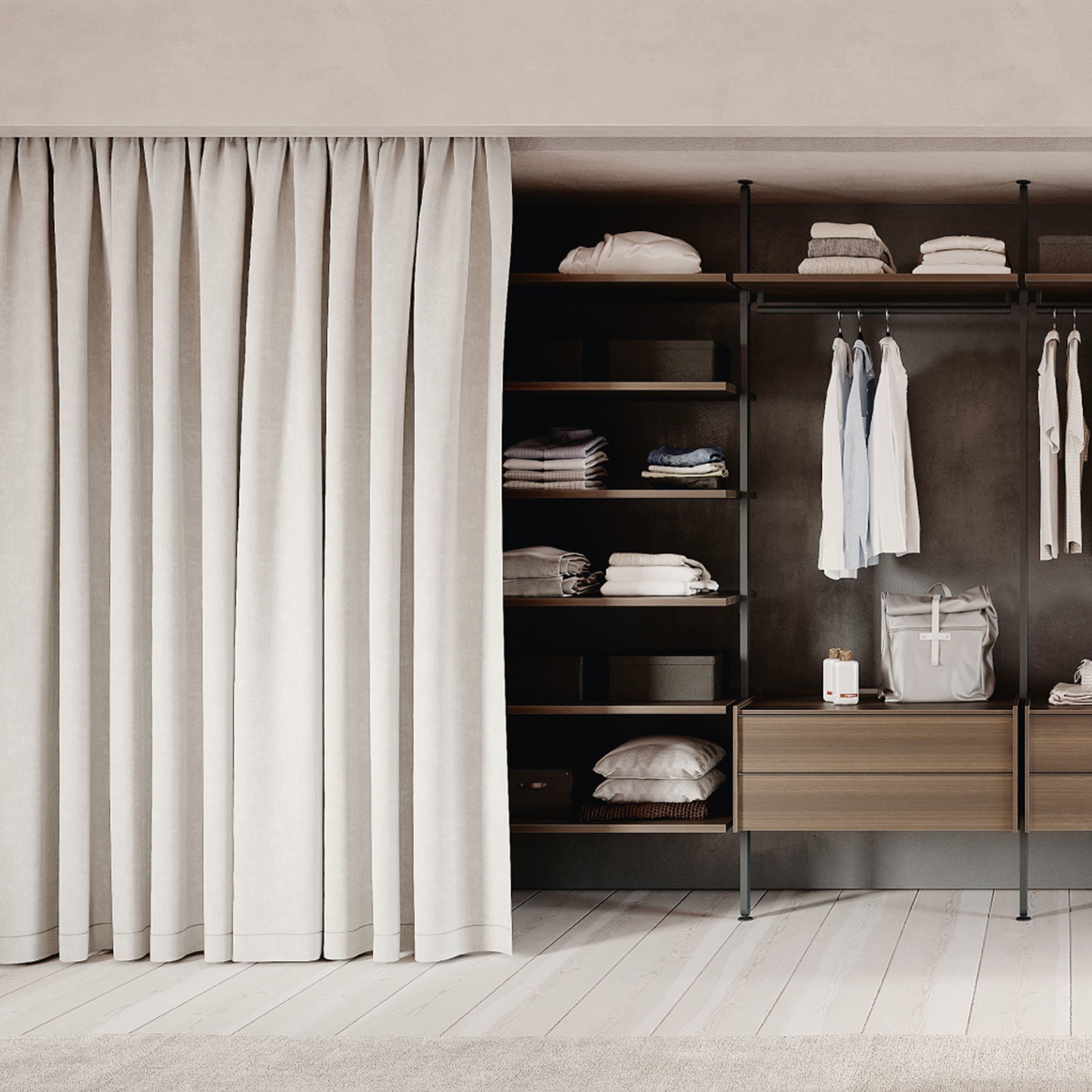 WALK-IN CLOSETS