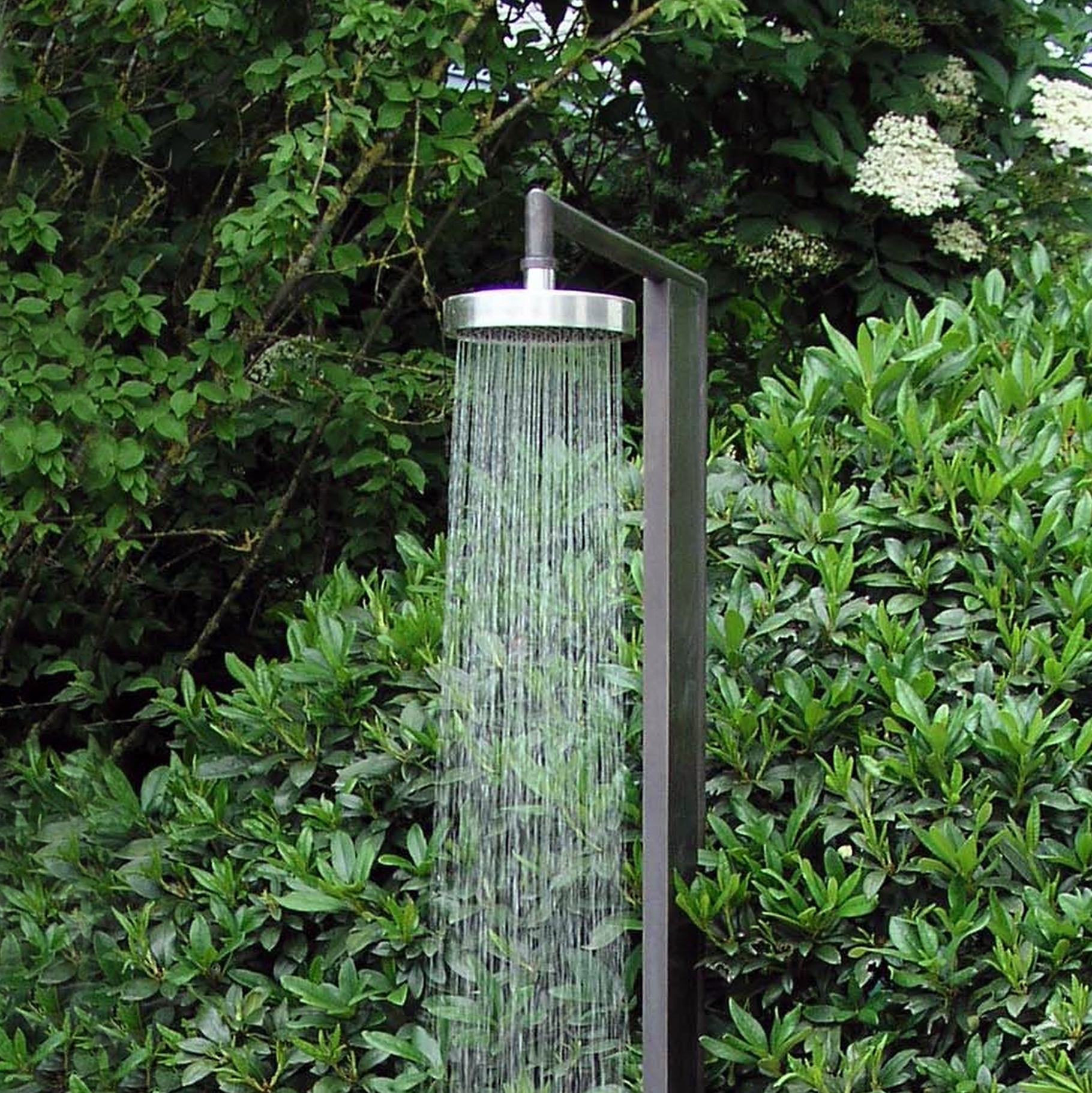 Produkt Gartendusche | Pluvia des Herstellers Bergmeister Kunstschmiede anzeigen