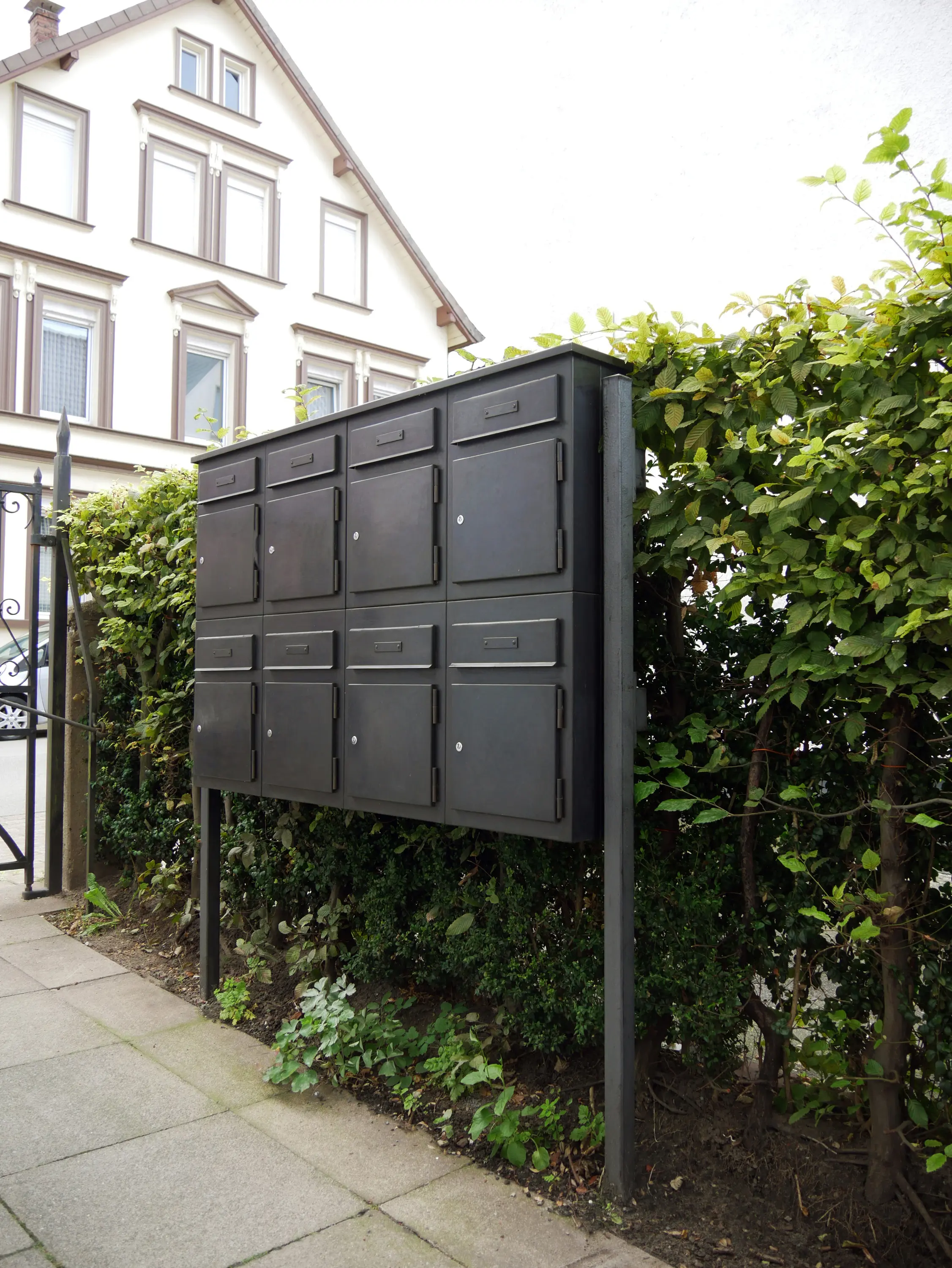 Bergmeister Kunstschmiede - Mailbox | BE