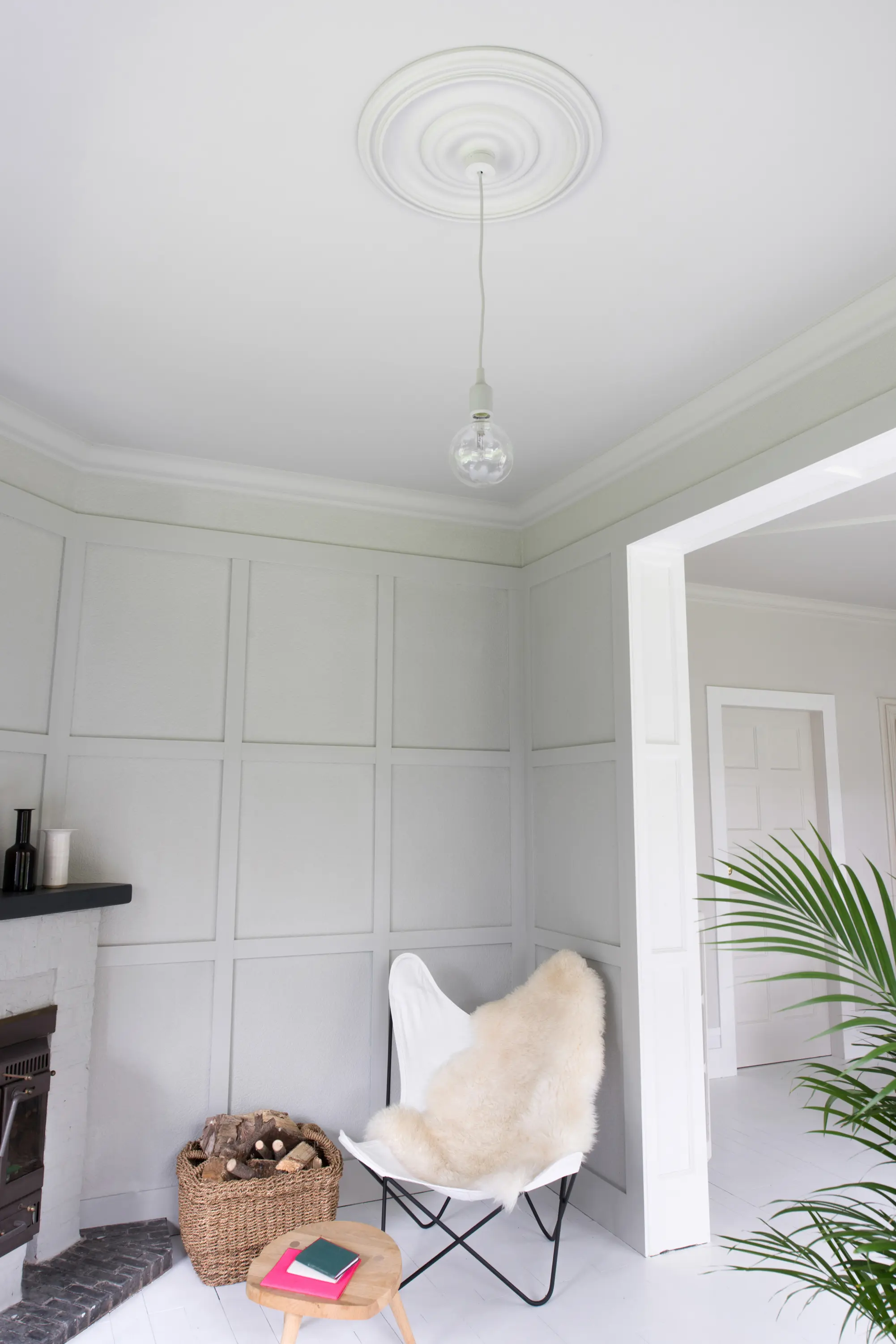 Orac Decor® - Decorative Elements - R08