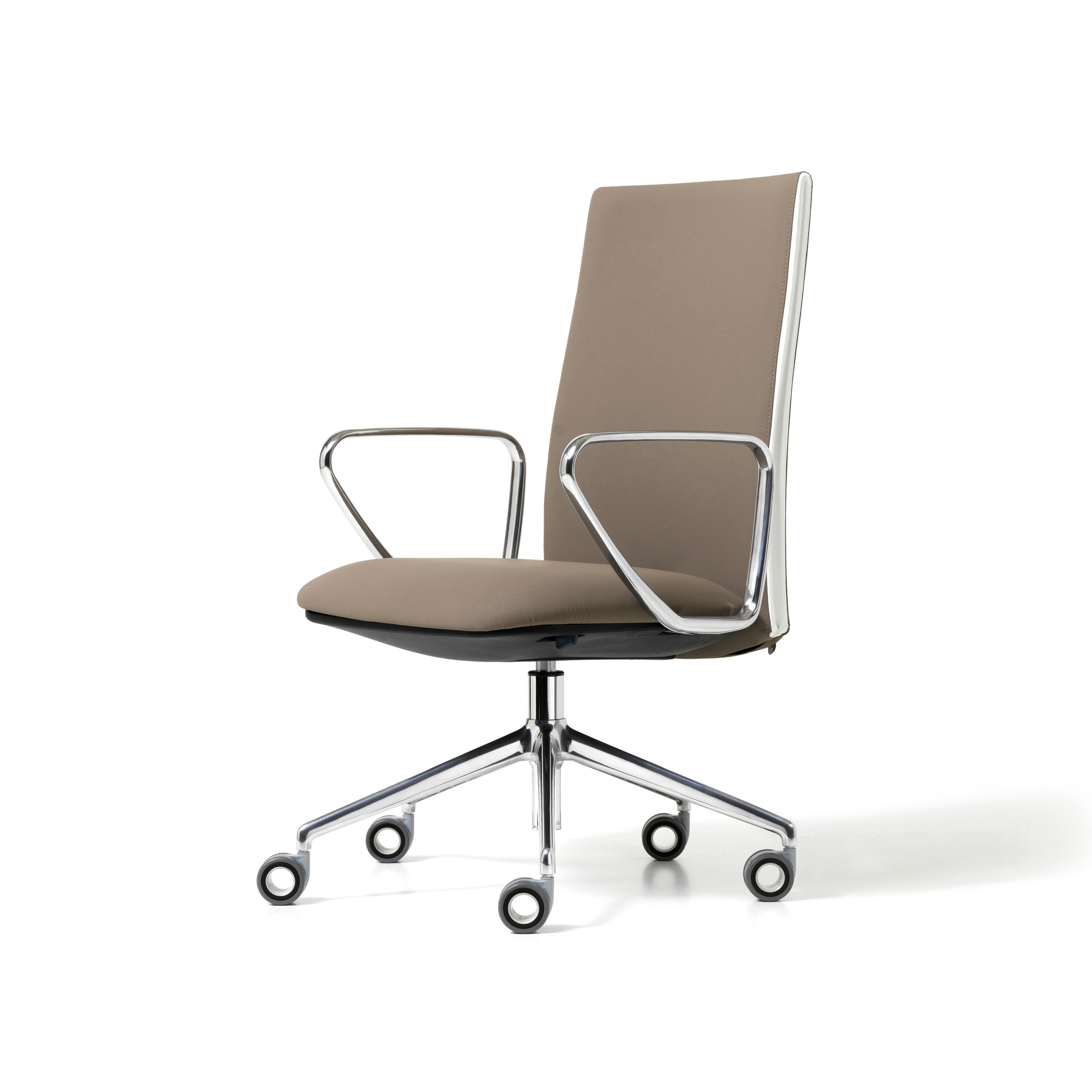 Display product Velvet - Executive chairs from manufacturer Diemme