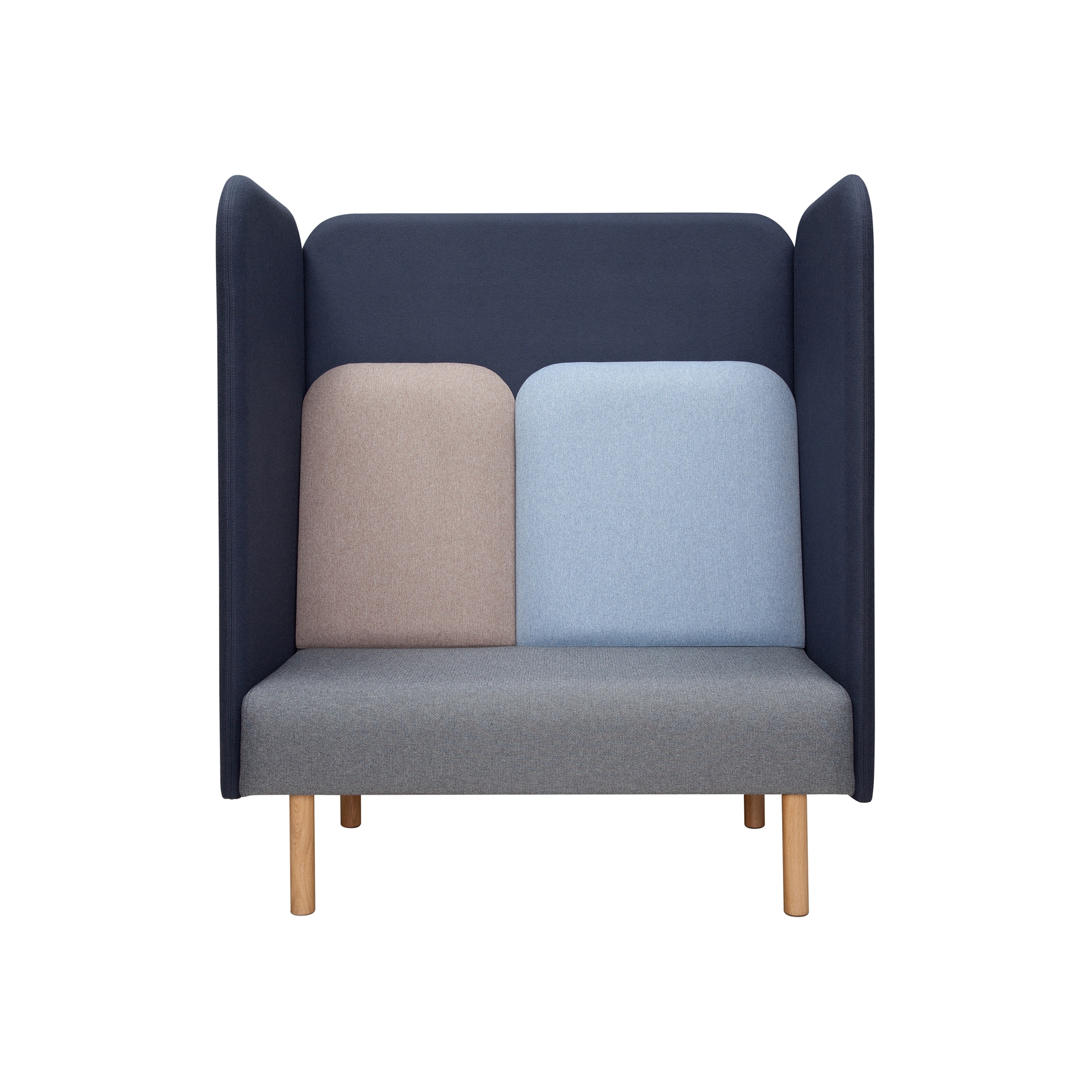 Mostra il prodotto August sofa del produttore Intuit by Softrend