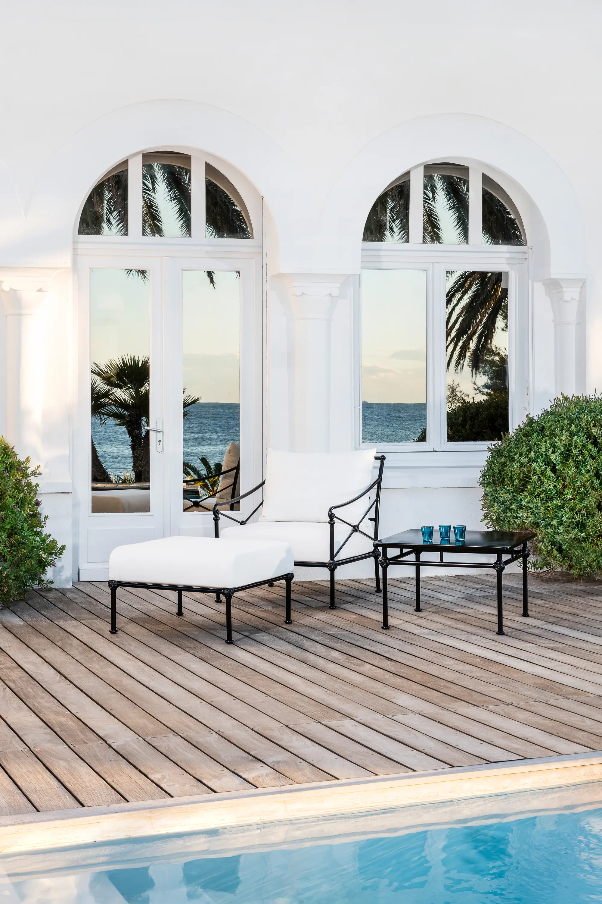 Tectona - 1800 | Square table