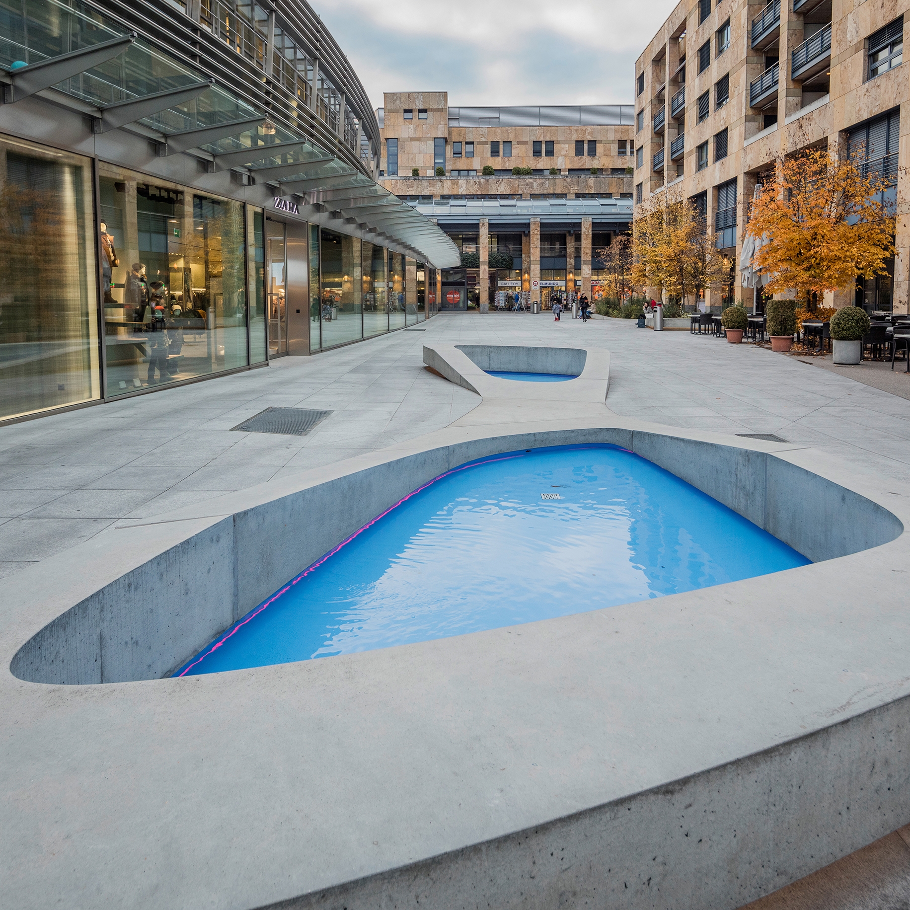 Display product Water and tree enclosures from manufacturer Elementwerk Istighofen