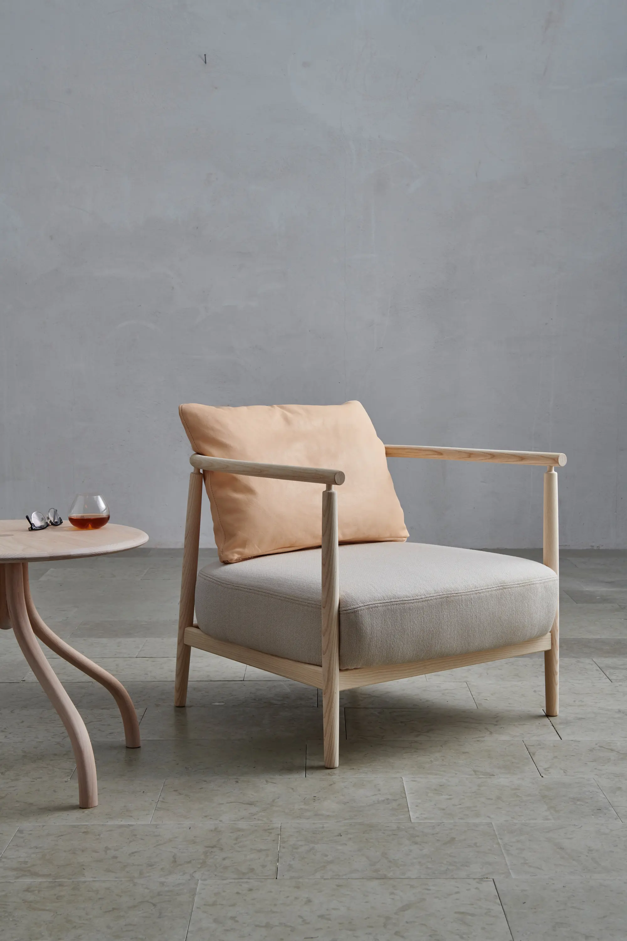 Gemla - KILEN Side Table