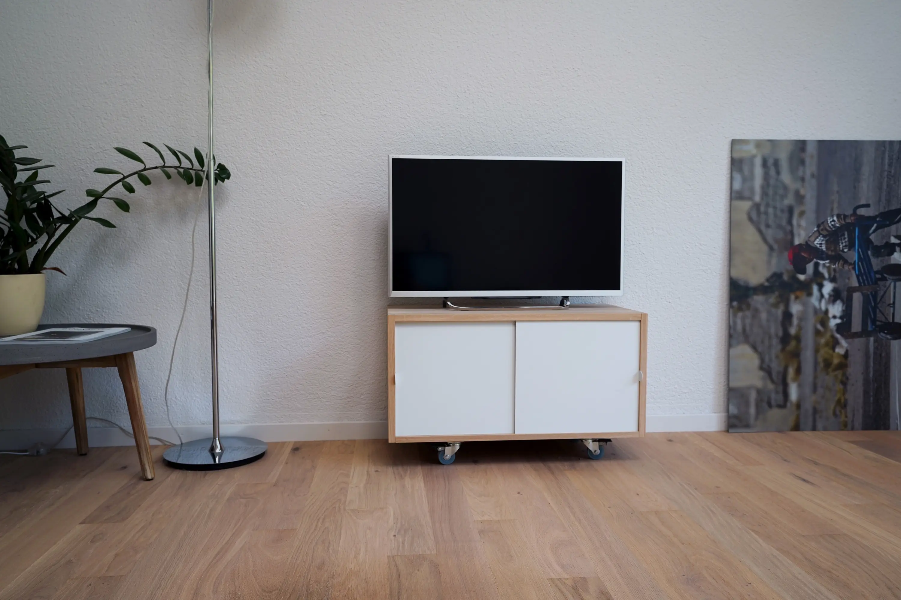 itschi - Fernsehmöbel