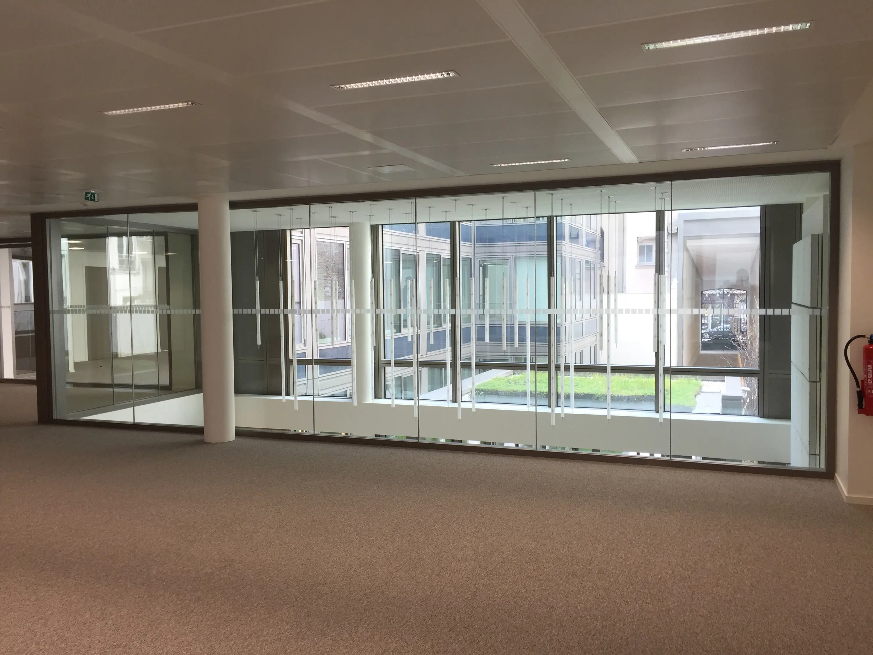 SVF - ALUPROTEC edge-to-edge partitions