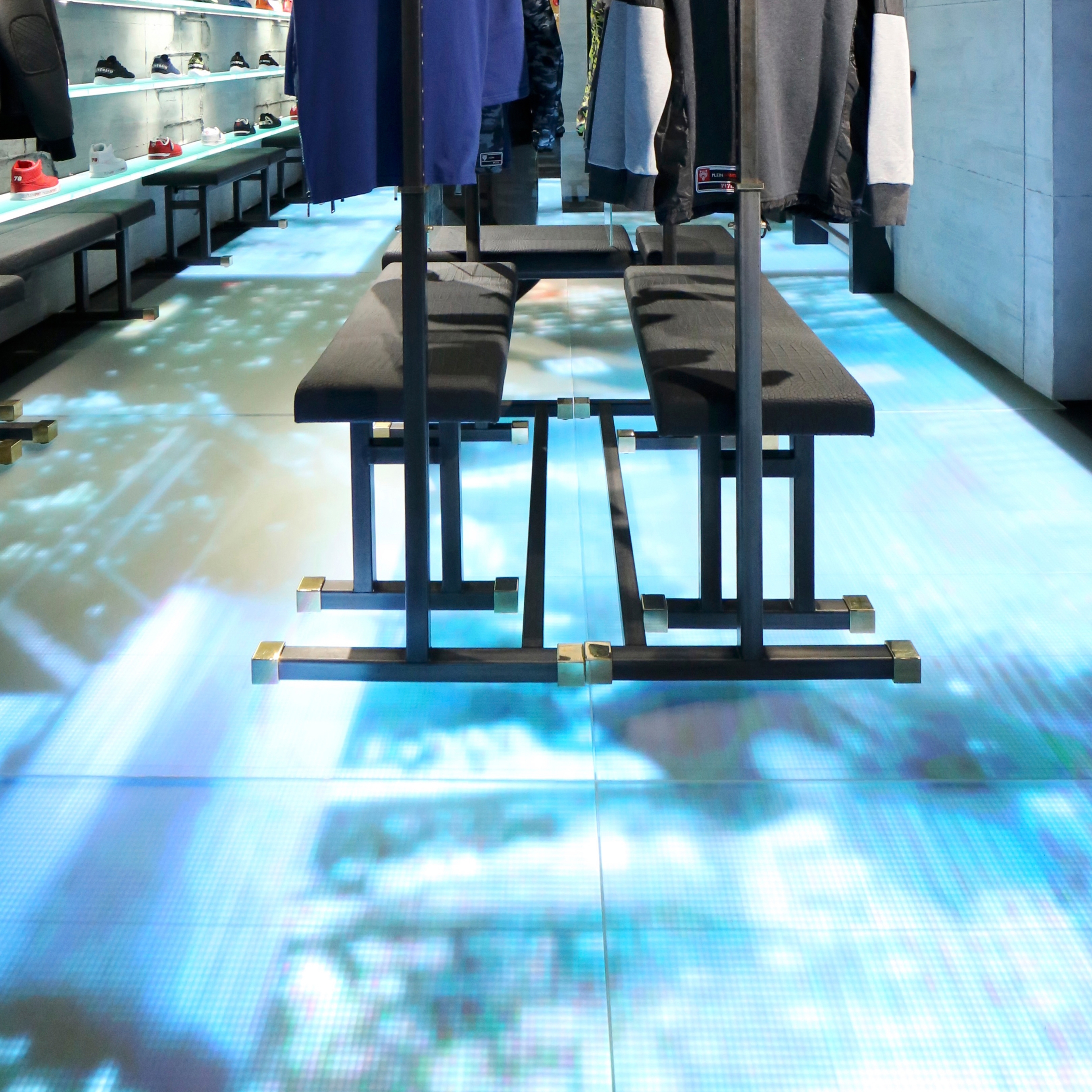 Mostrar el producto ASB LumiFlex | Plein Sports del fabricante ASB GlassFloor