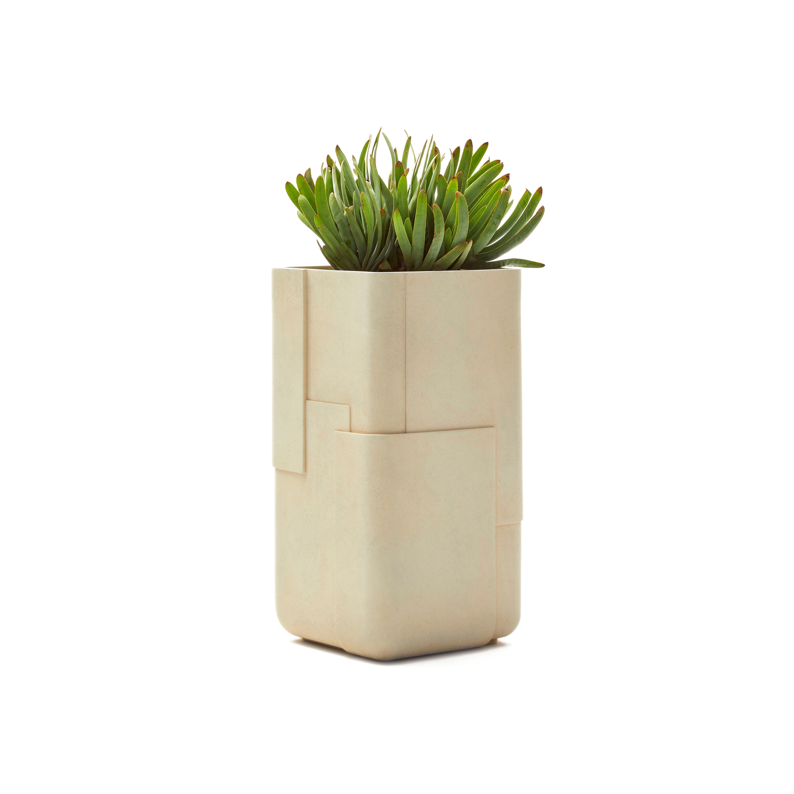 Display product Aarde Tall XS from manufacturer Indigenus