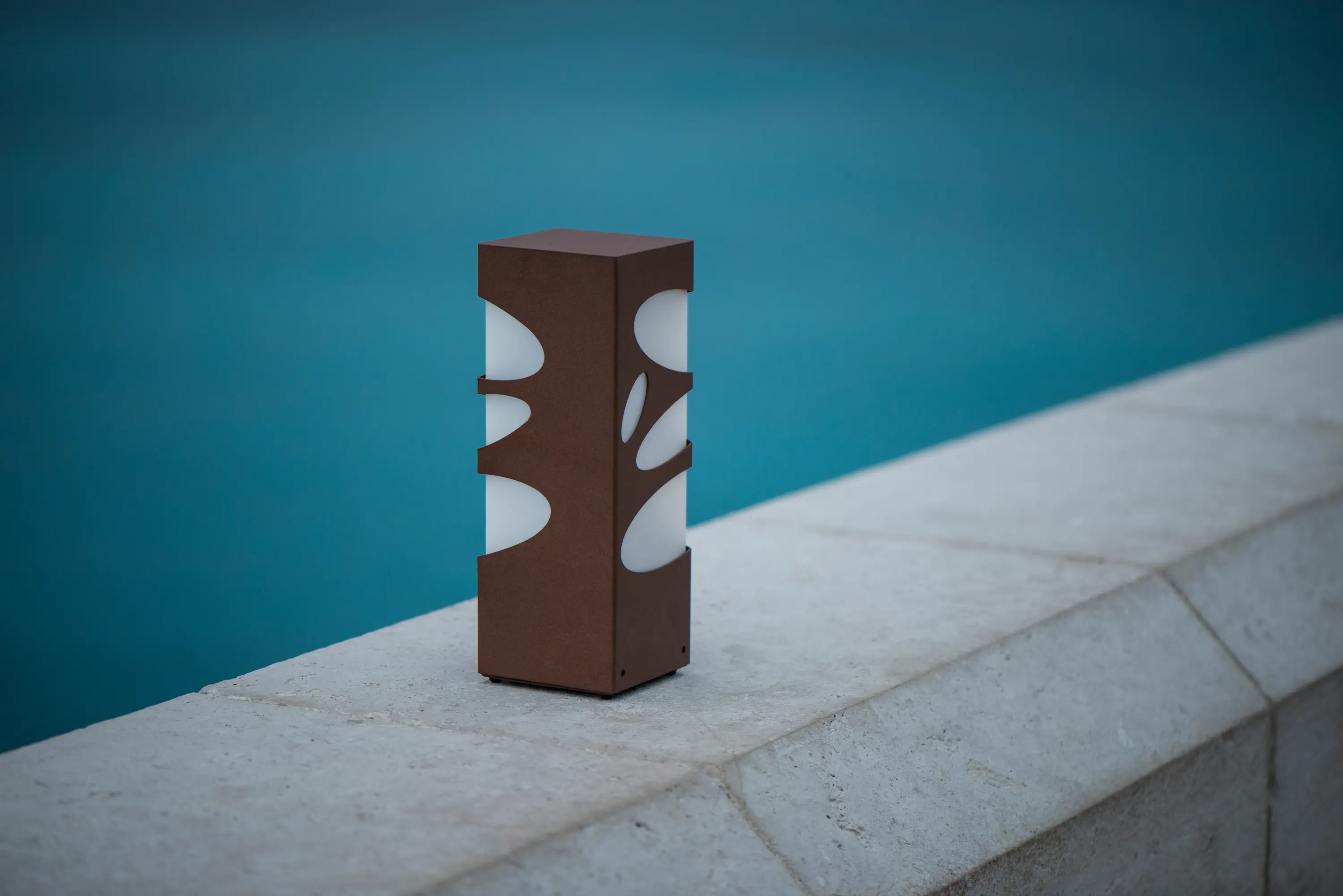 LYX Luminaires - Bornes LED | BN 011