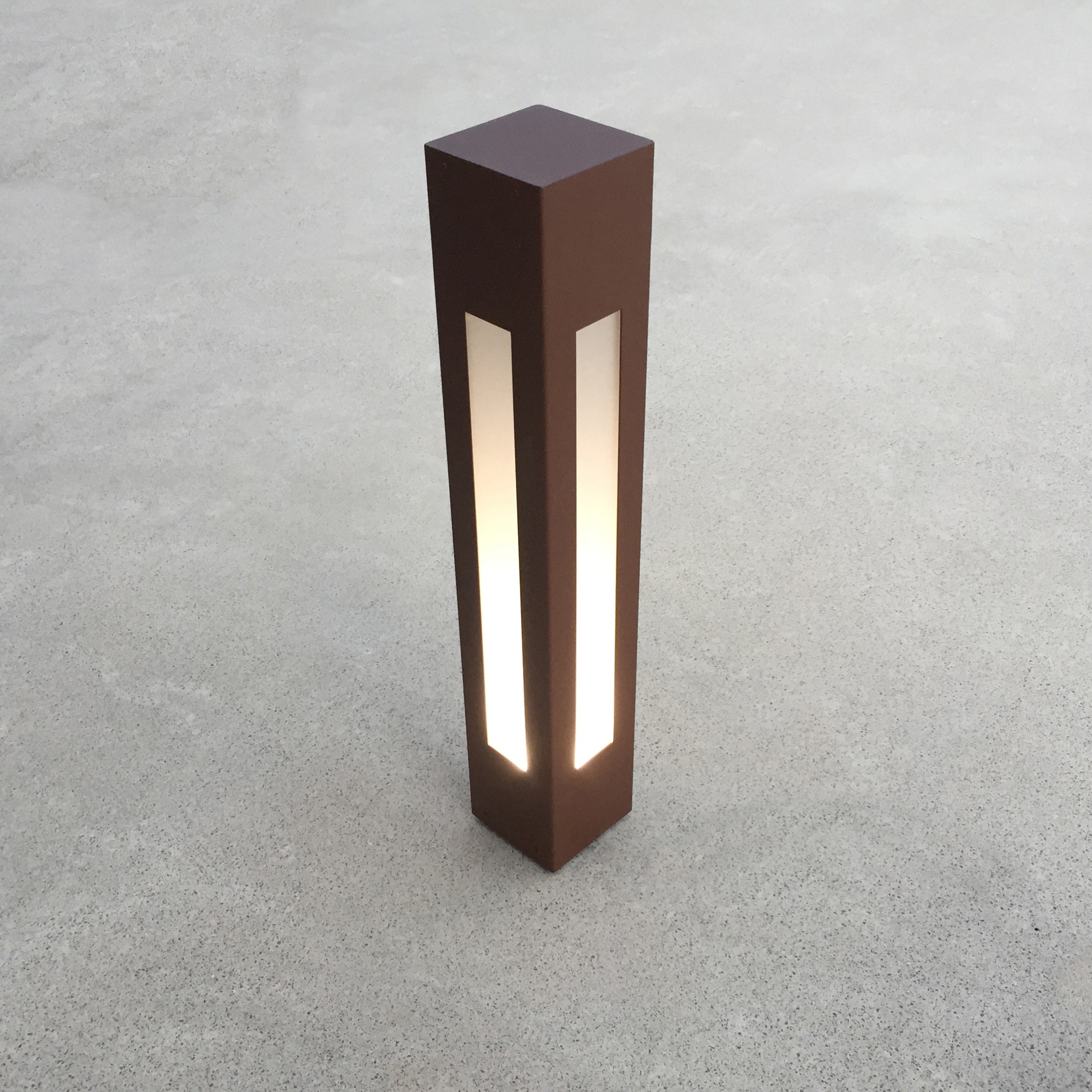 Mostra il prodotto Paletto LED | BN 080 del produttore LYX Luminaires