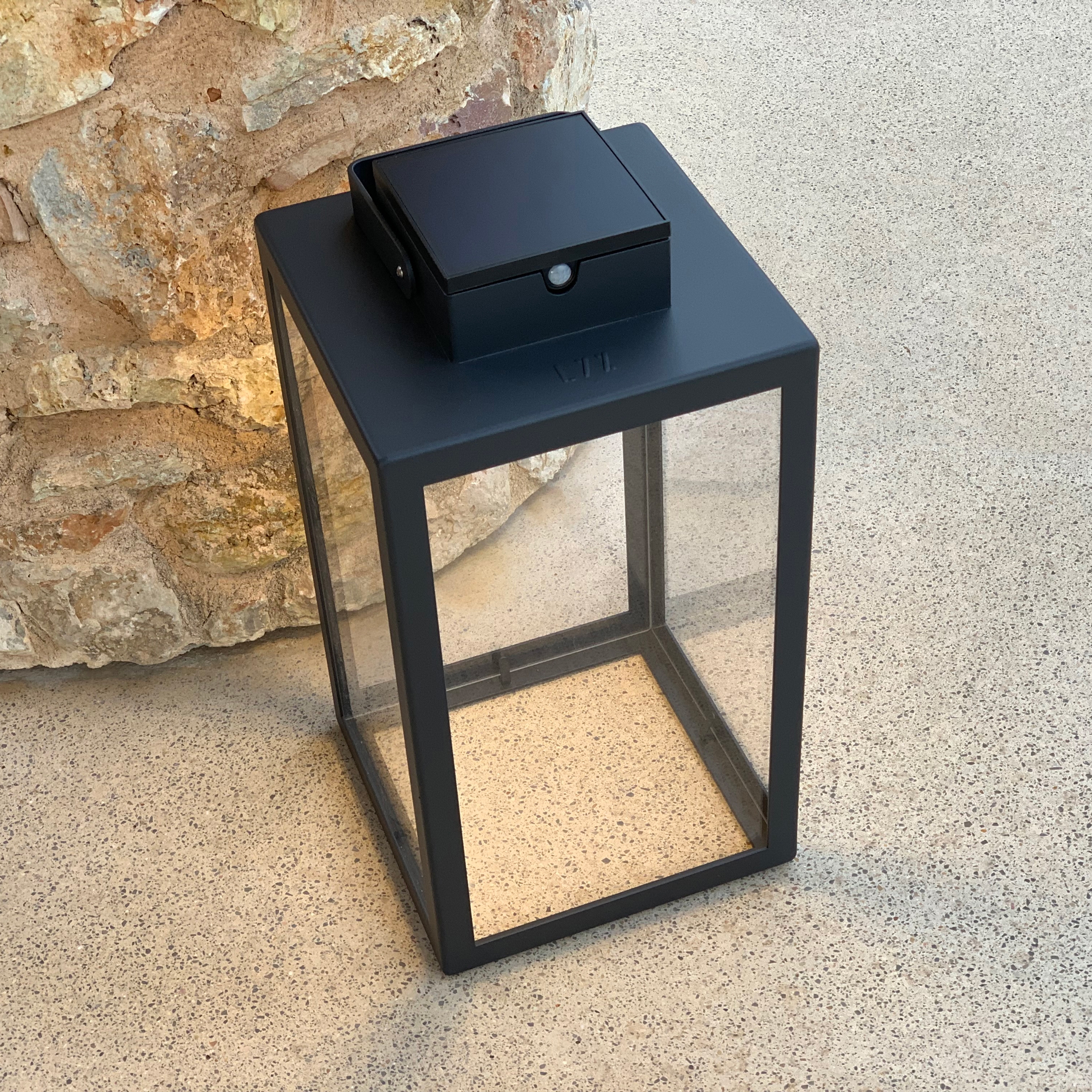 Mostrar el producto Linterna SOLAR | LAS 500 del fabricante LYX Luminaires