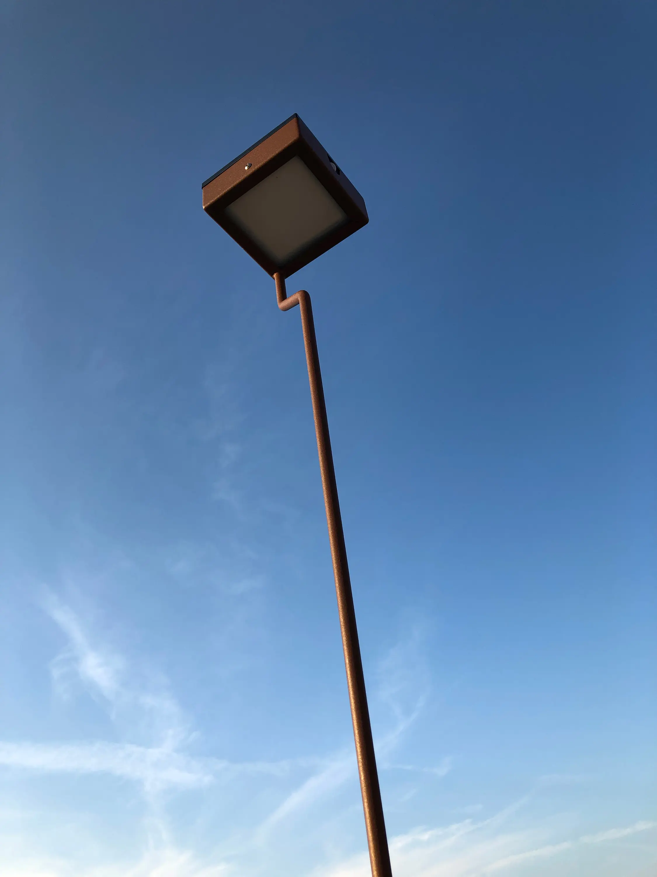 LYX Luminaires - Baliza SOLAR | TEE XL
