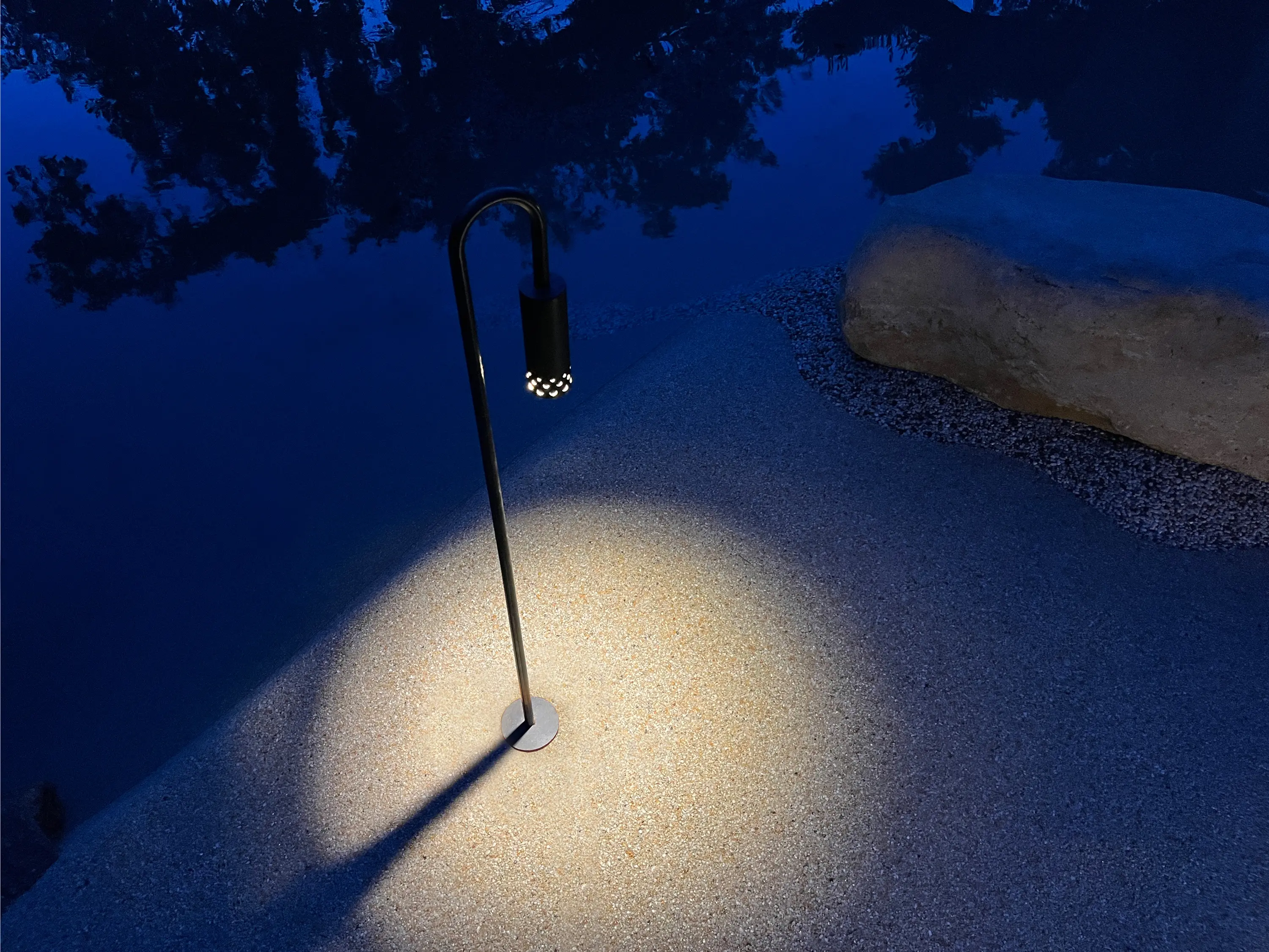 LYX Luminaires - Paletto LED | ELYXIR