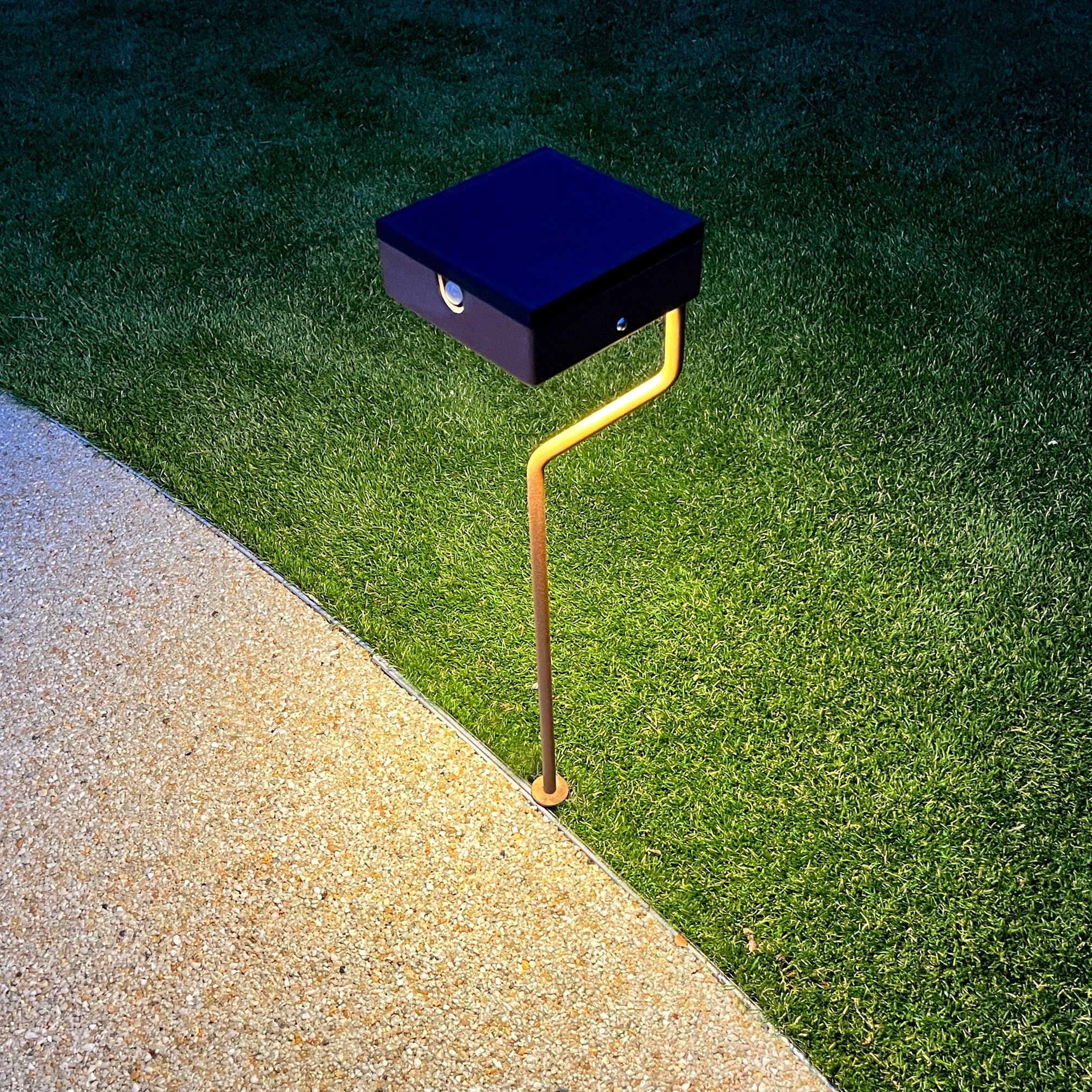 SOLAR pathway light | TEE chandelier