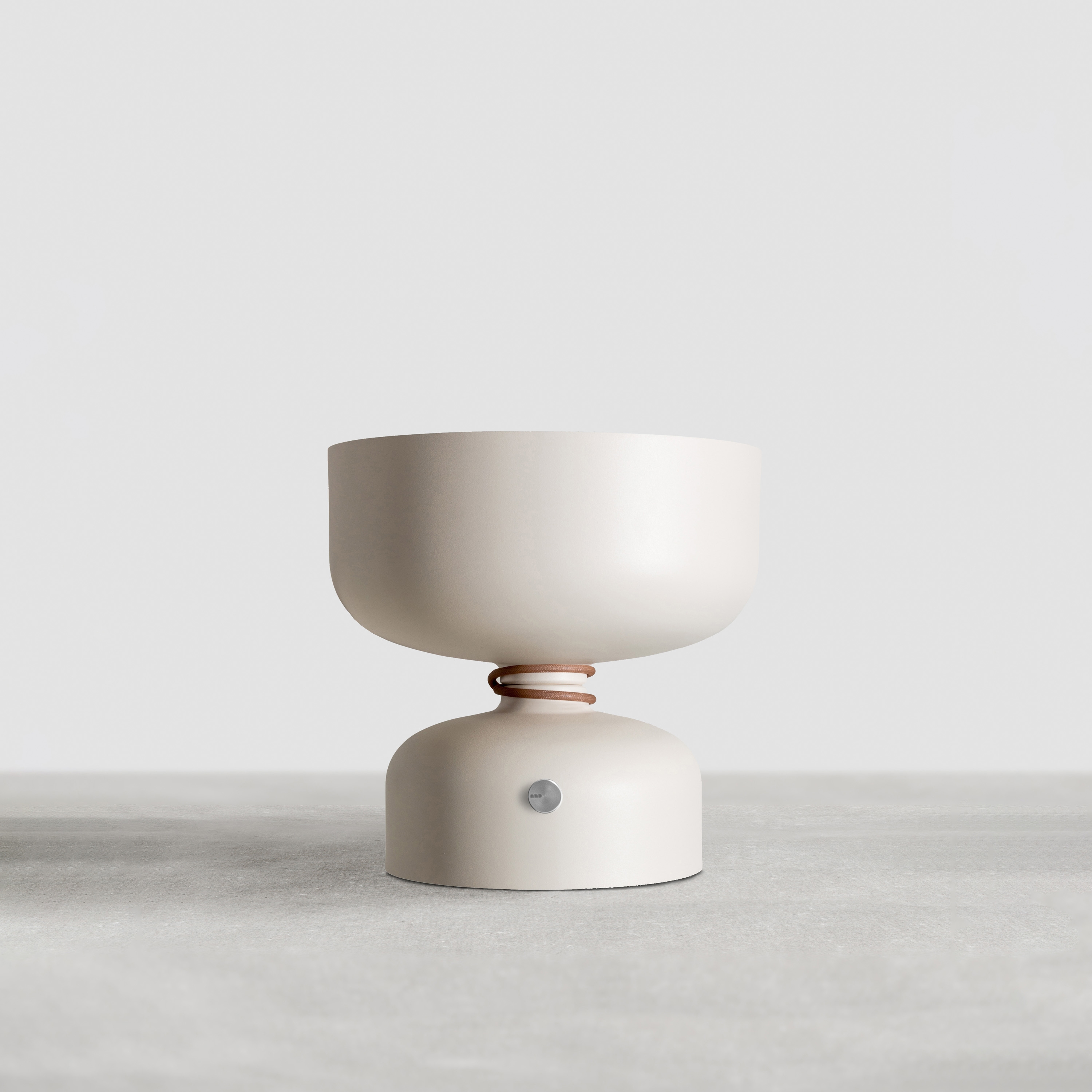 Display product Spotlight Table from manufacturer A-N-D