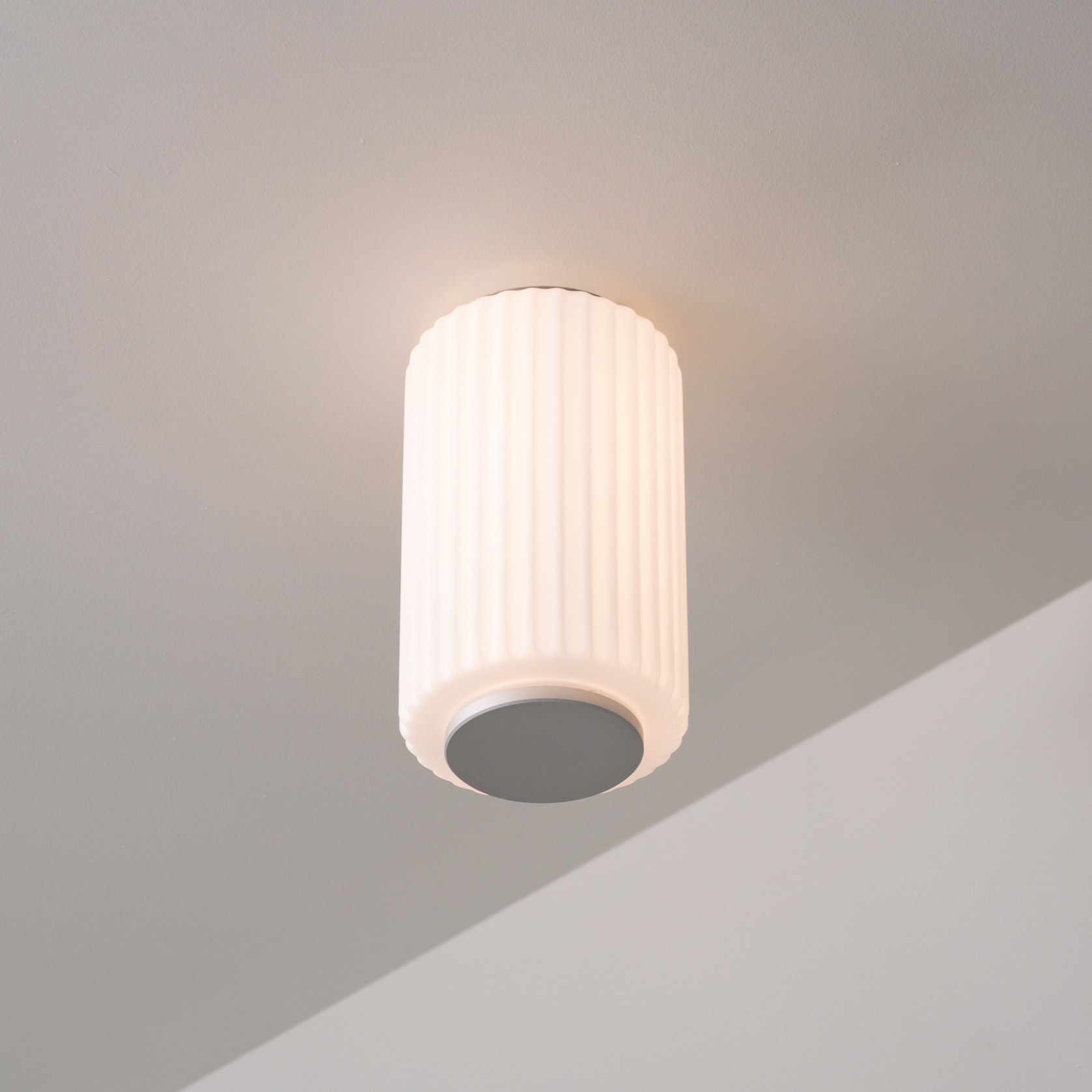Display product Column Ceiling from manufacturer A-N-D